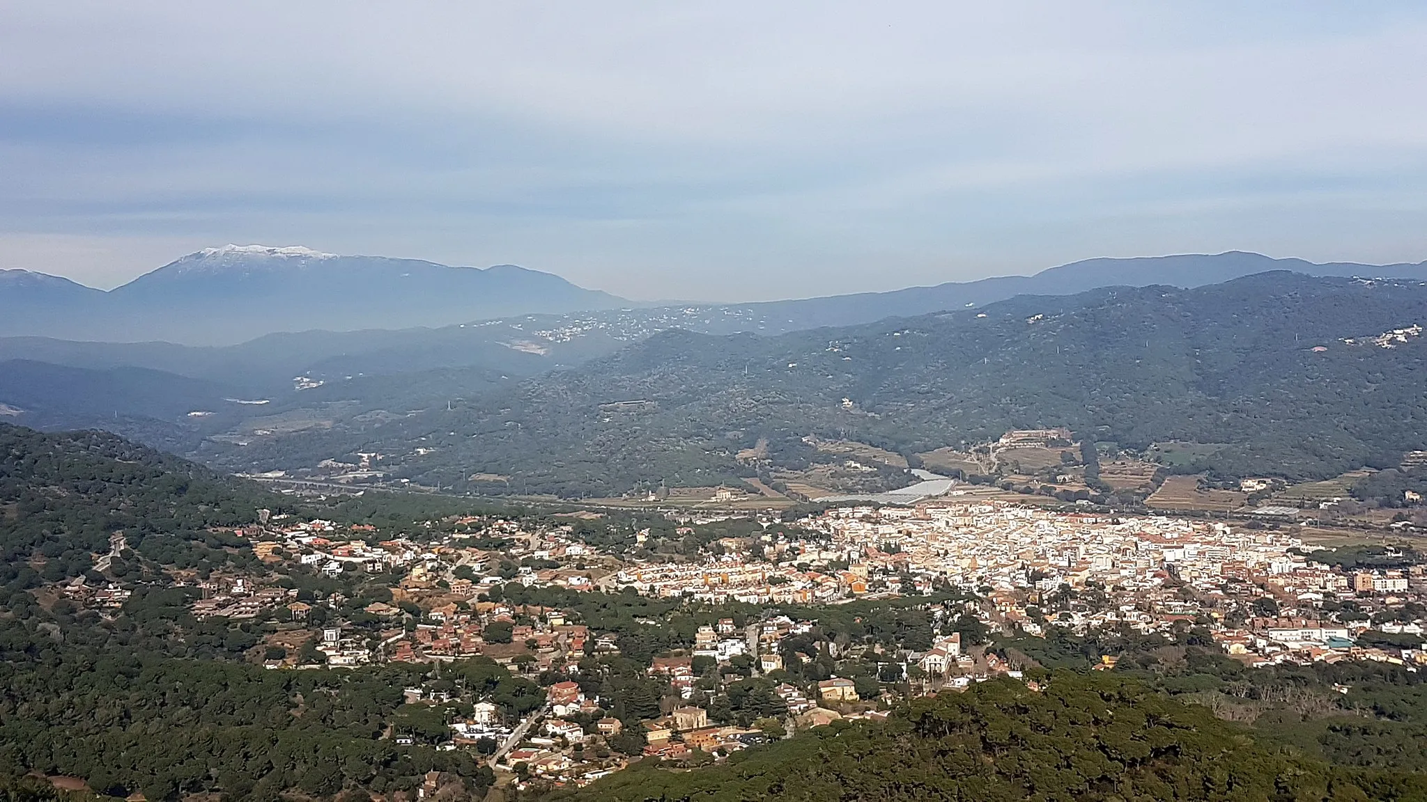 Photo showing: Argentona from the Castle of Burriac