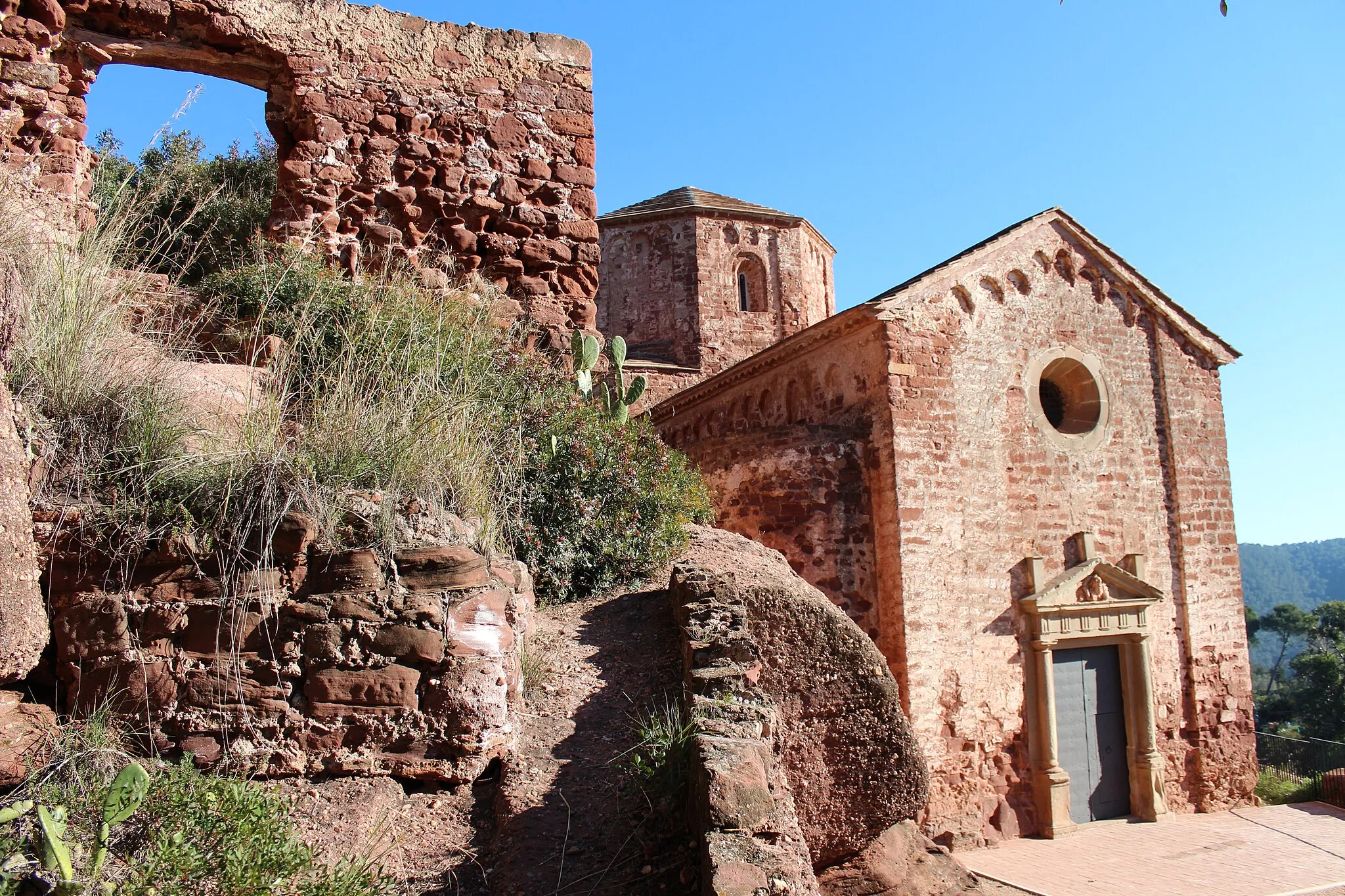 Photo showing: Iglesia de Santa María de Cervelló