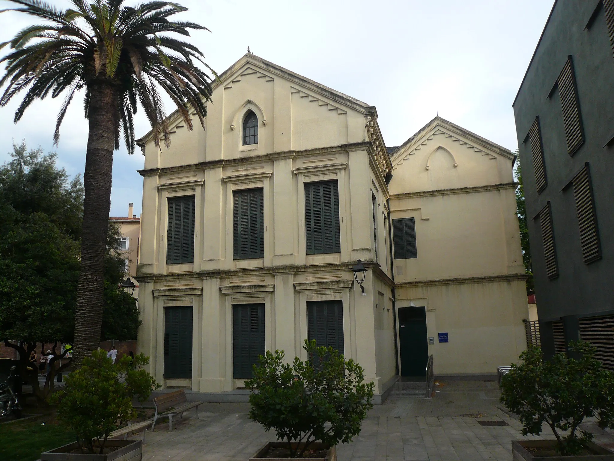 Photo showing: Palauet Municipal o Torre Muntadas. Jaume Casanoves, 80-82 (El Prat de Llobregat).