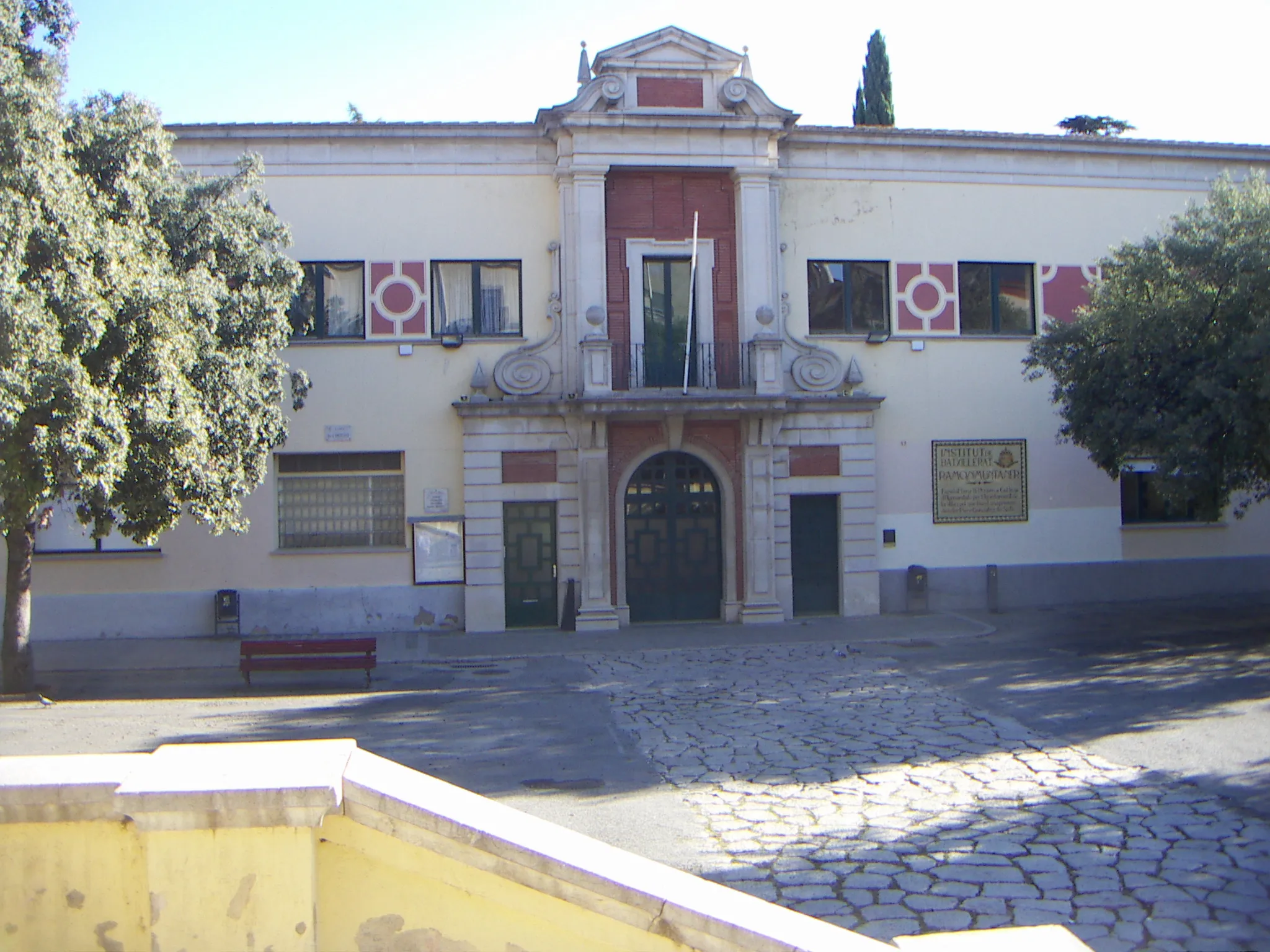 Photo showing: Institut d'ensenyament secundari Ramon Muntaner a Figueres