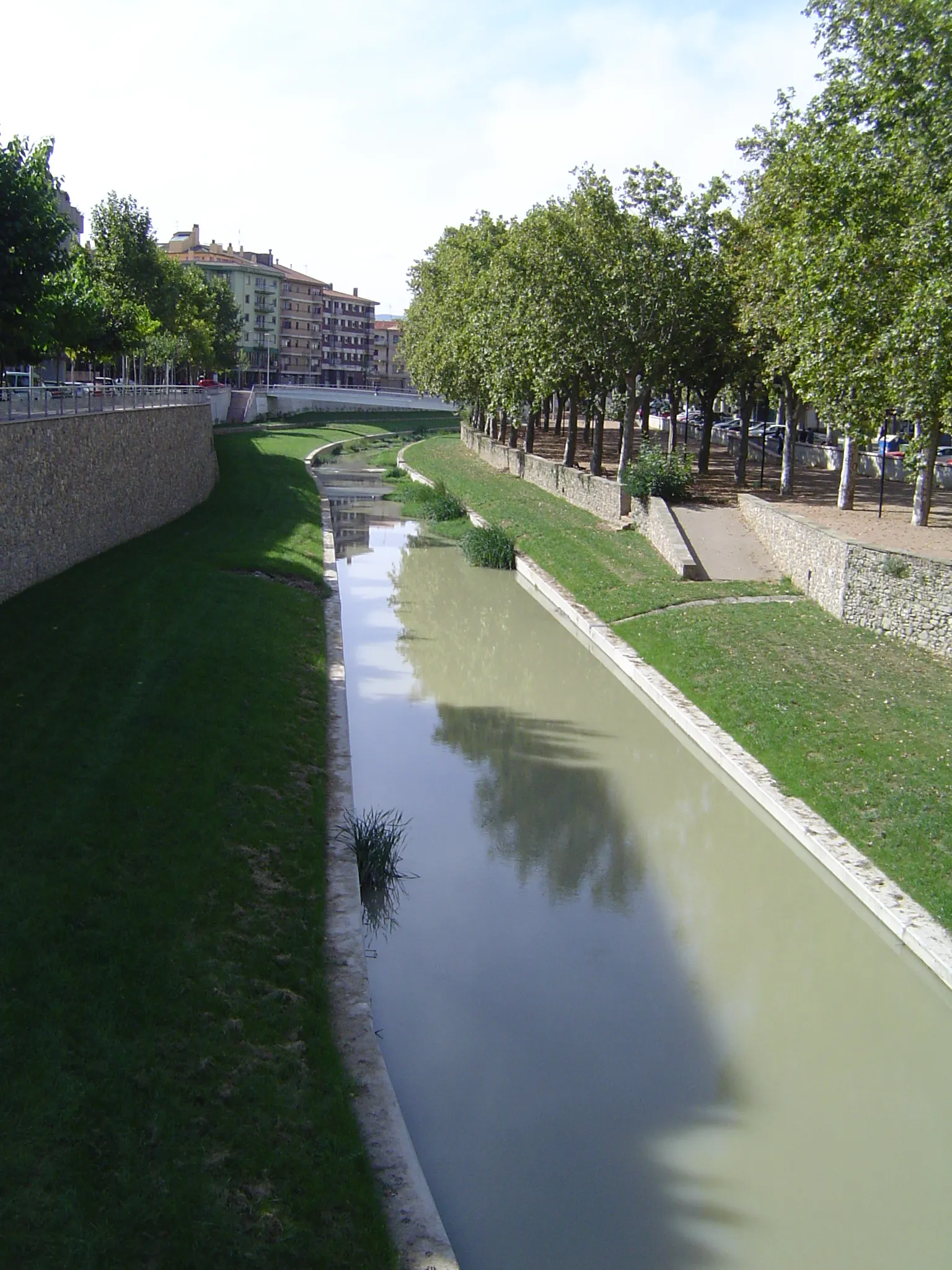 Photo showing: Mèder river crossing Vic