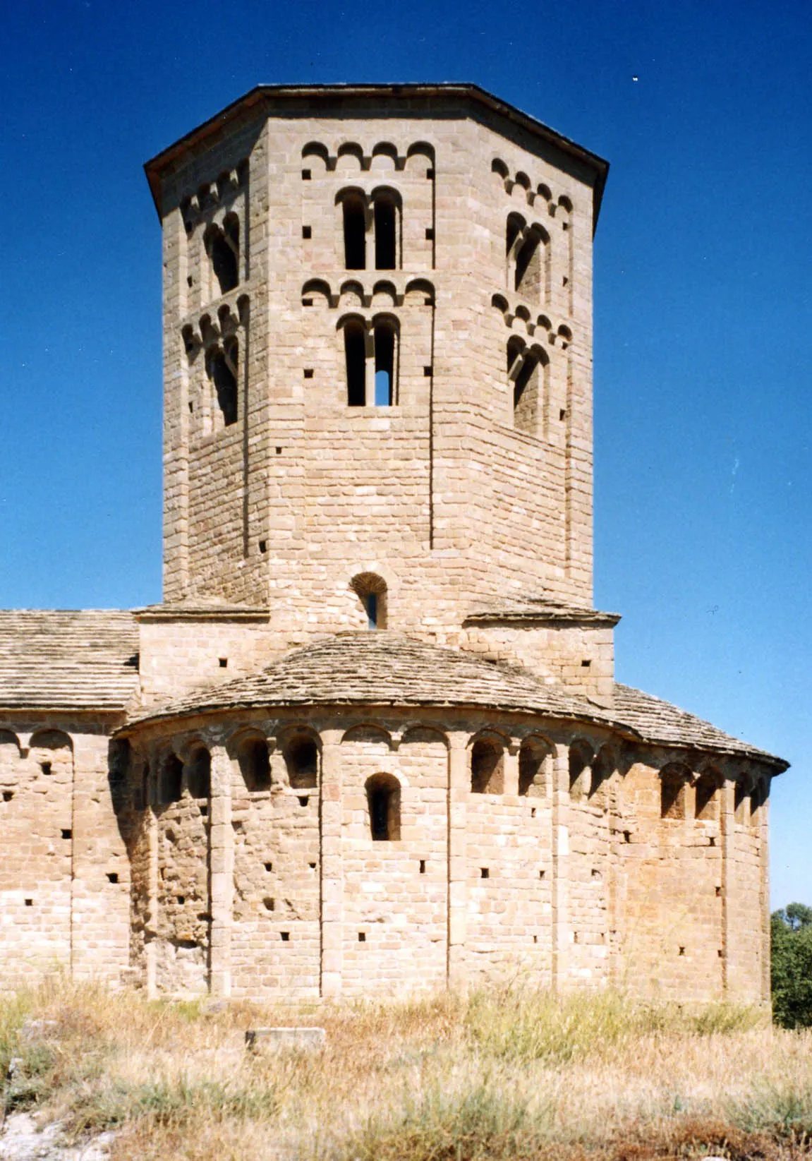 Photo showing: Sant Pere de Ponts

This is a photo of a monument indexed in the Catalan heritage register of Béns Culturals d'Interès Nacional and the Spanish heritage register of Bienes de Interés Cultural under the reference RI-51-0000694.