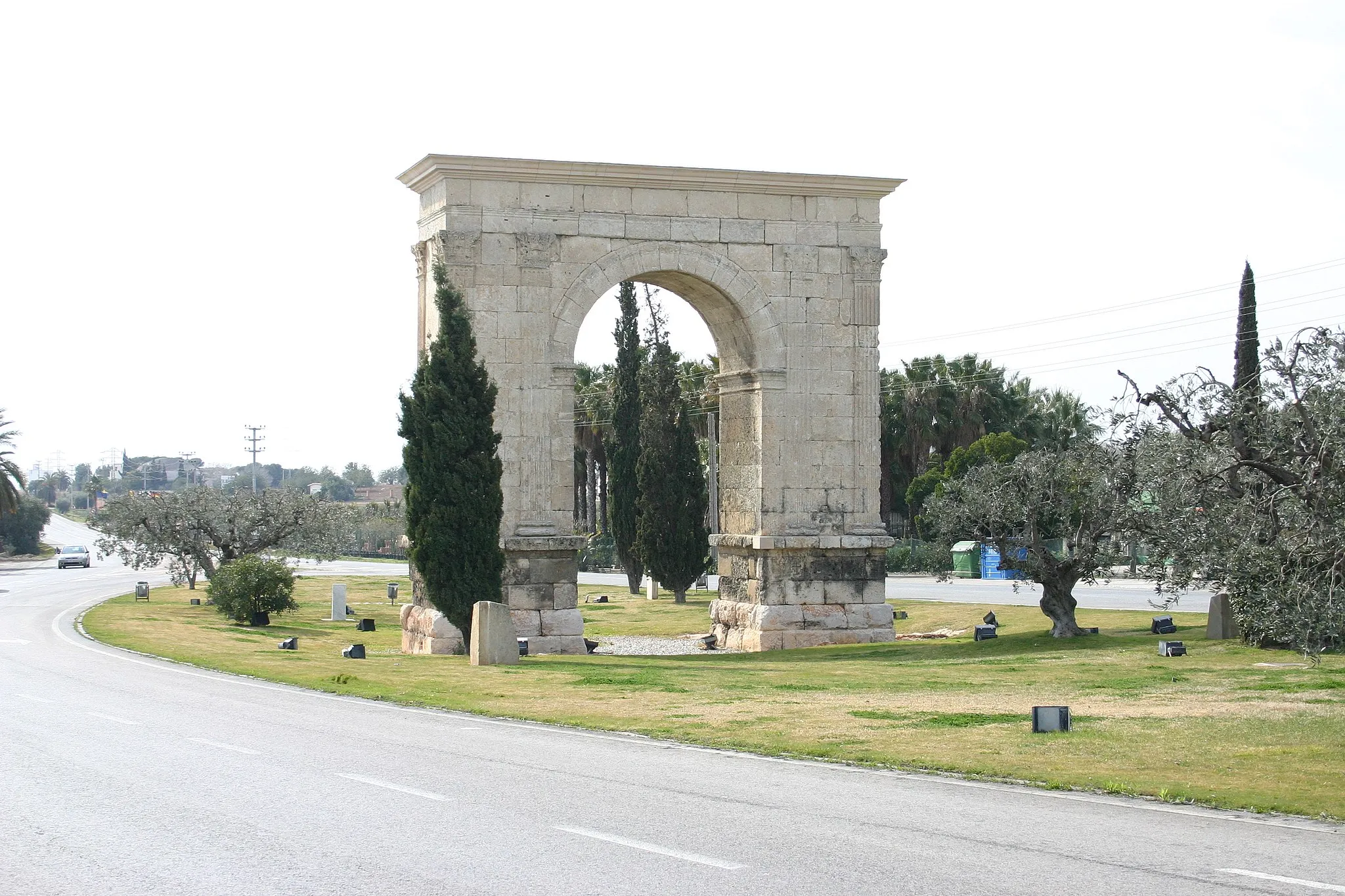 Photo showing: Arc de Berà.