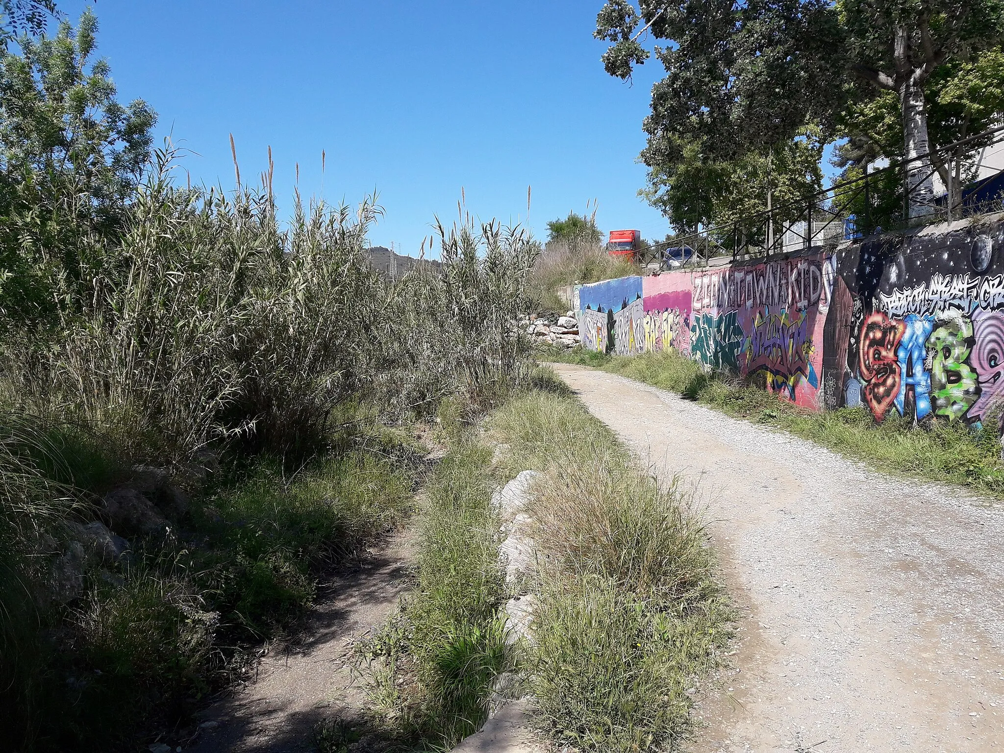 Photo showing: Riera de Sant Just, entre Can Gelabert i Can Mèlic.