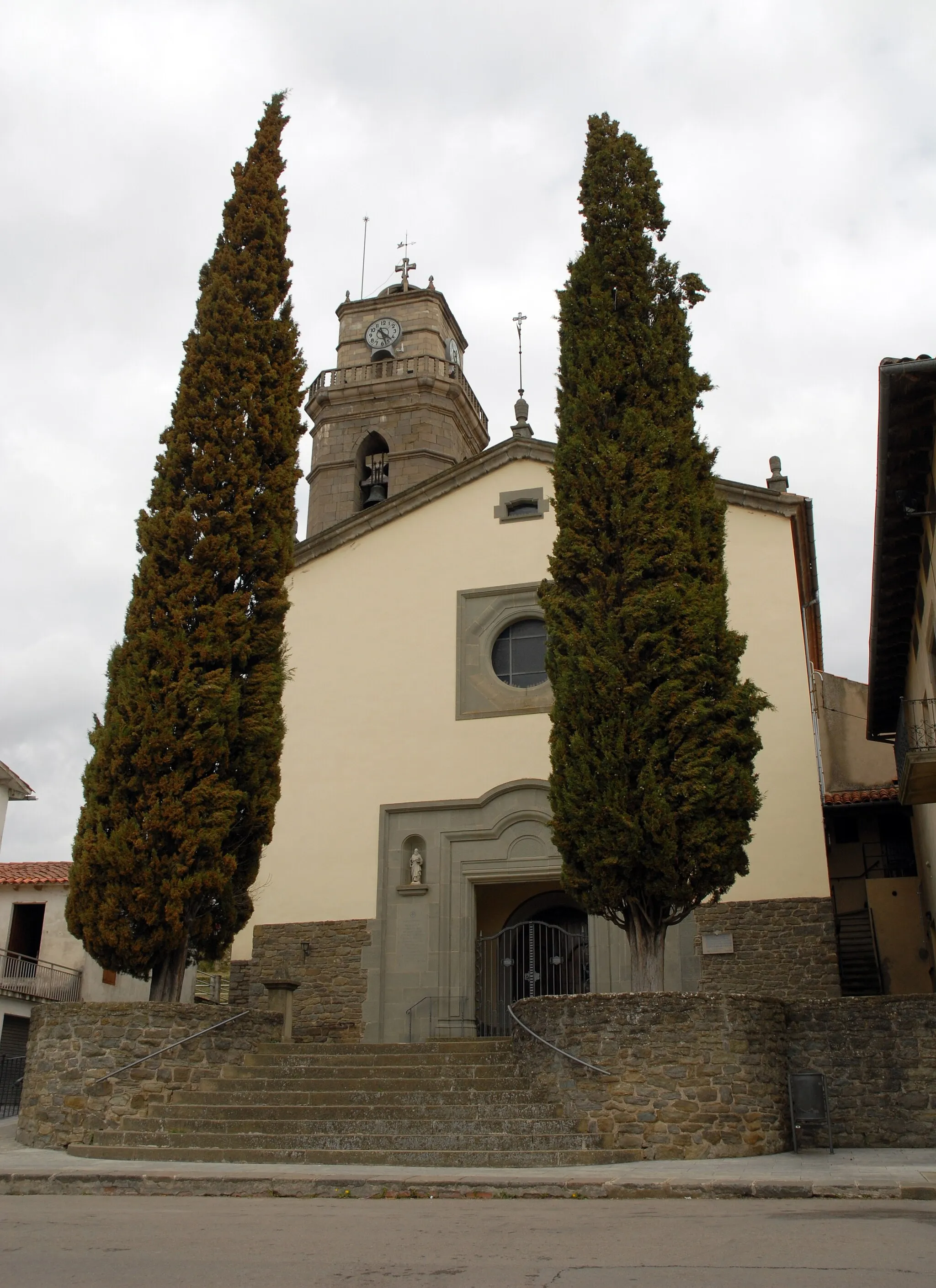 Photo showing: Església parroquial de Santa Maria de Corcó (l'Esquirol)