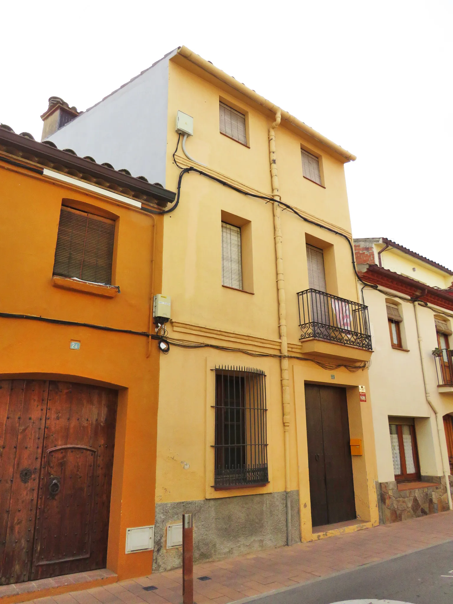 Photo showing: Casa al carrer de la Creu, 22 (Santa Maria de Palautordera)
