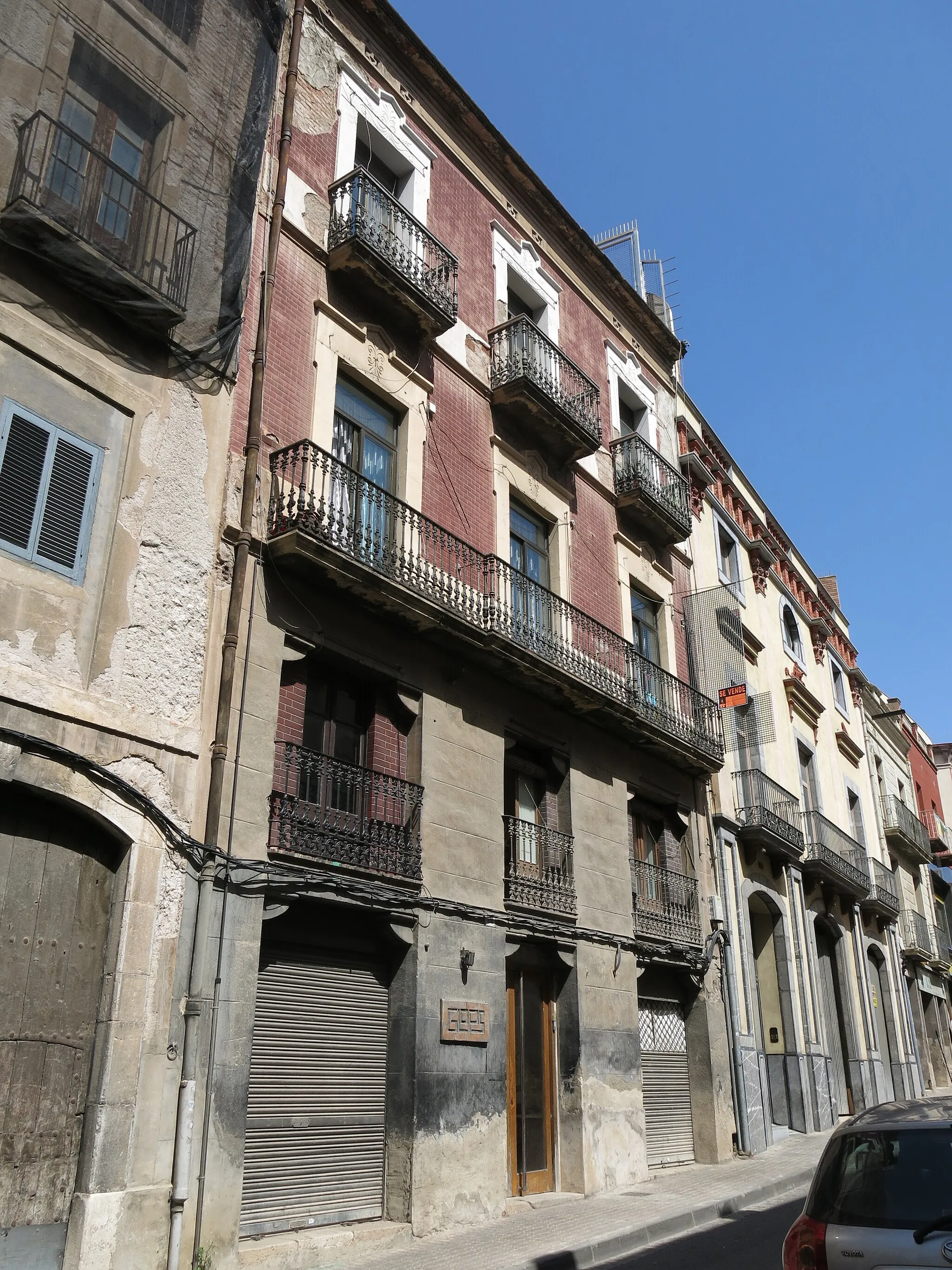 Photo showing: Edifici a la muralla Sant Antoni, 109 (Valls)