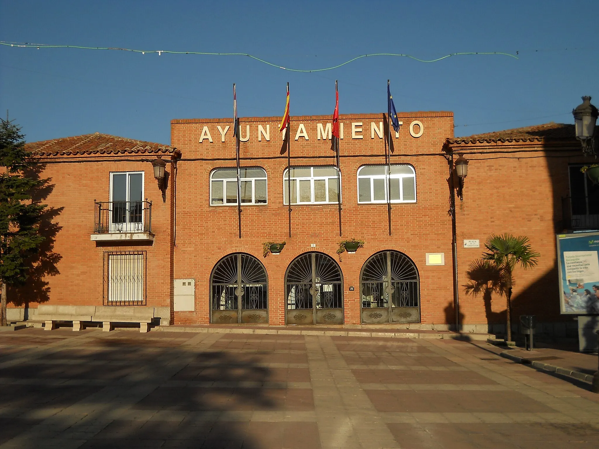 Photo showing: Dependencias del ayuntamiento de Algete, Madrid, España