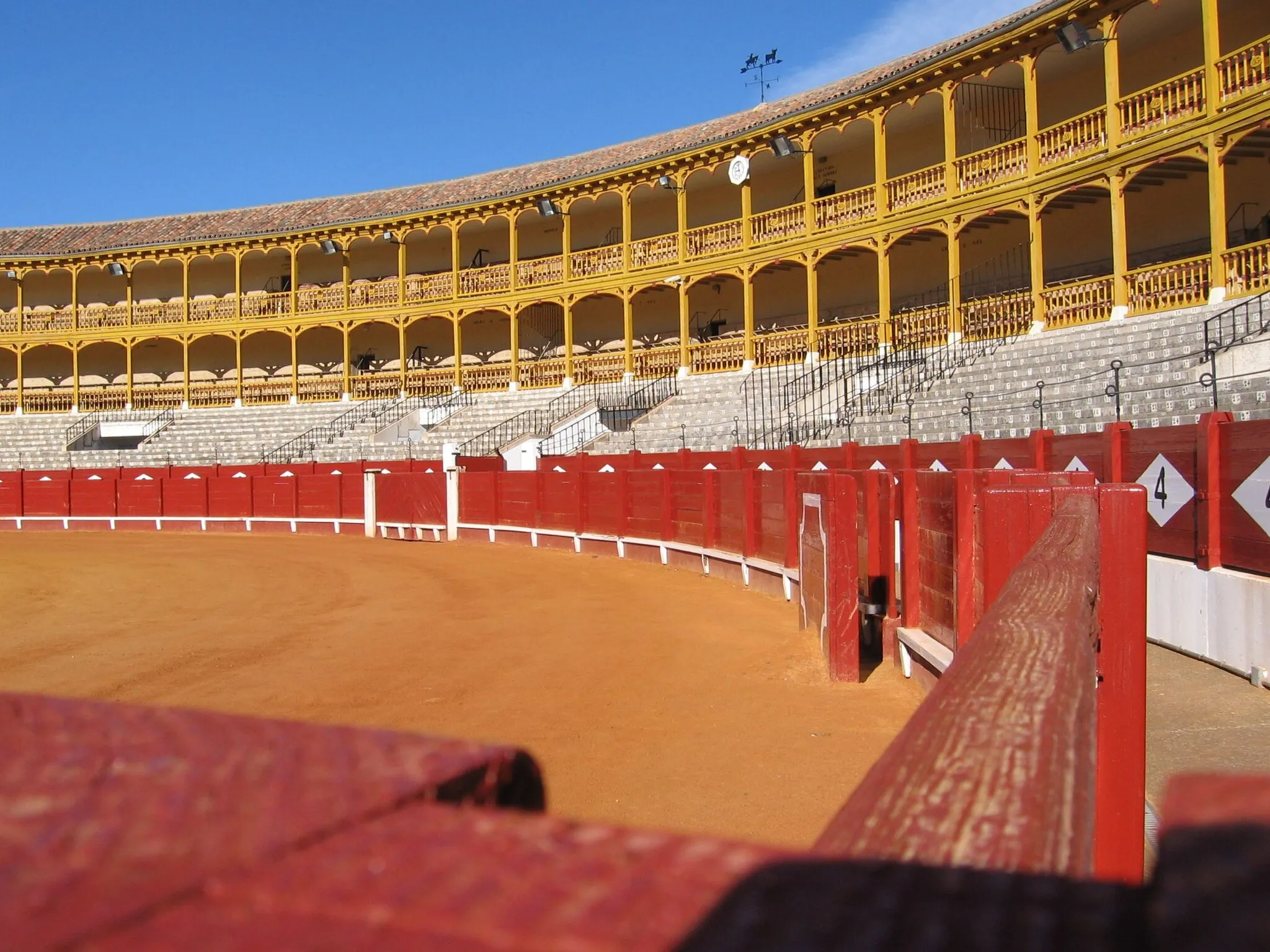 Photo showing: ...desde las tablas - Aranjuez