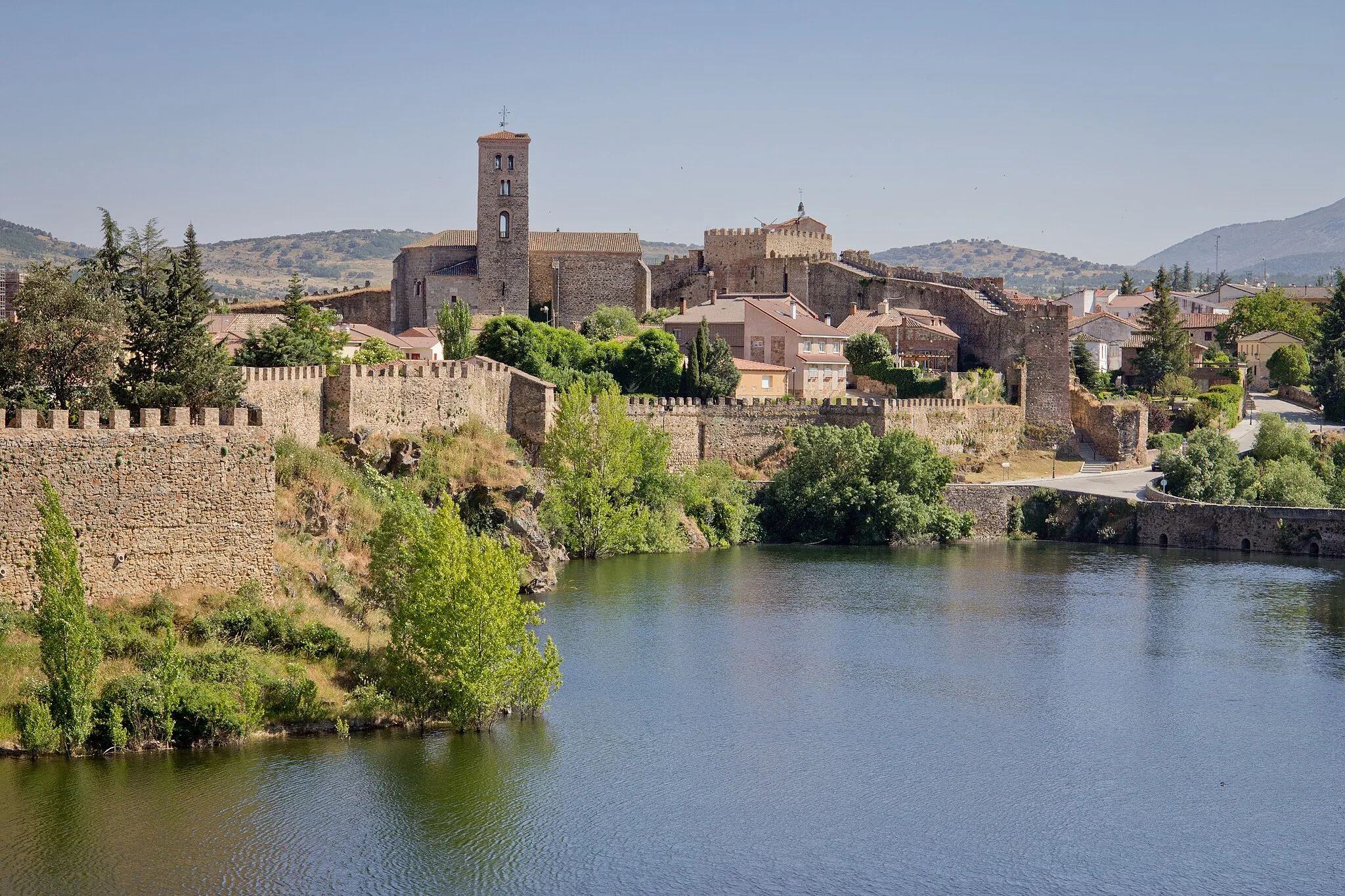 Photo showing: Buitrago del Lozoya, Community of Madrid, Spain.