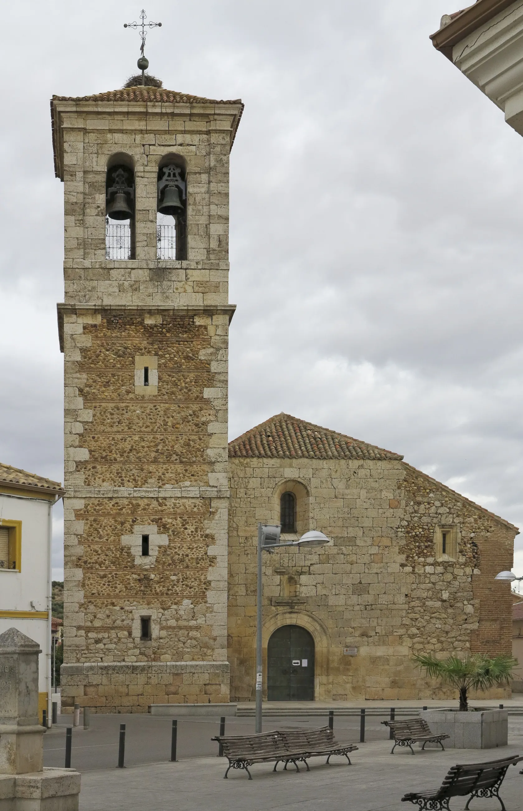 Photo showing: Camarma de Esteruelas. Spain. Iglesia San Pedro Apostól.