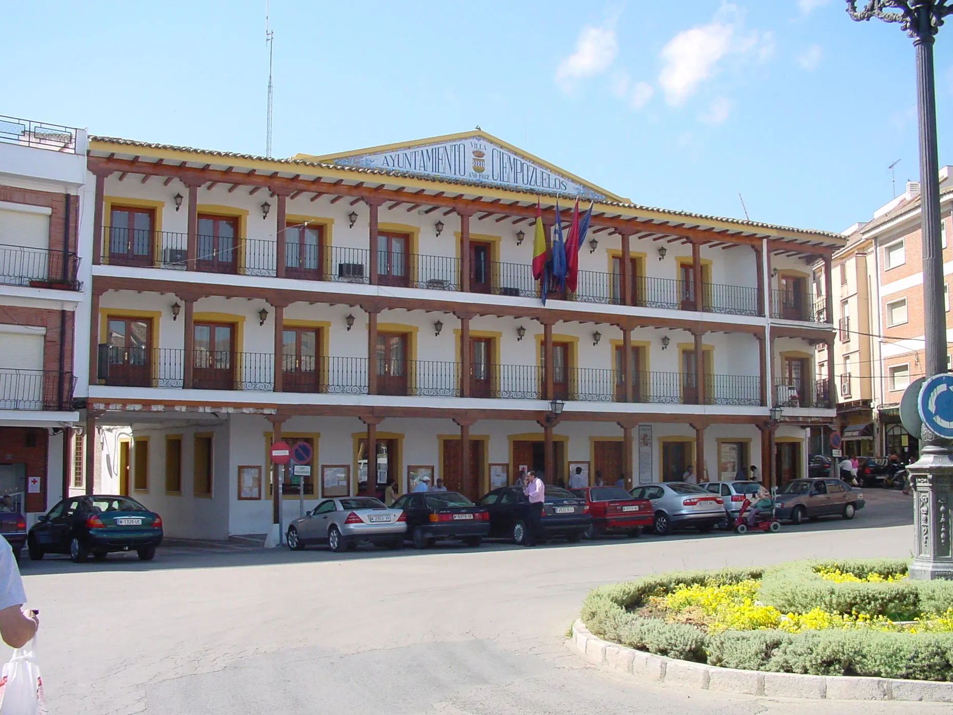 Photo showing: Ayuntamiento de Ciempozuelos.
