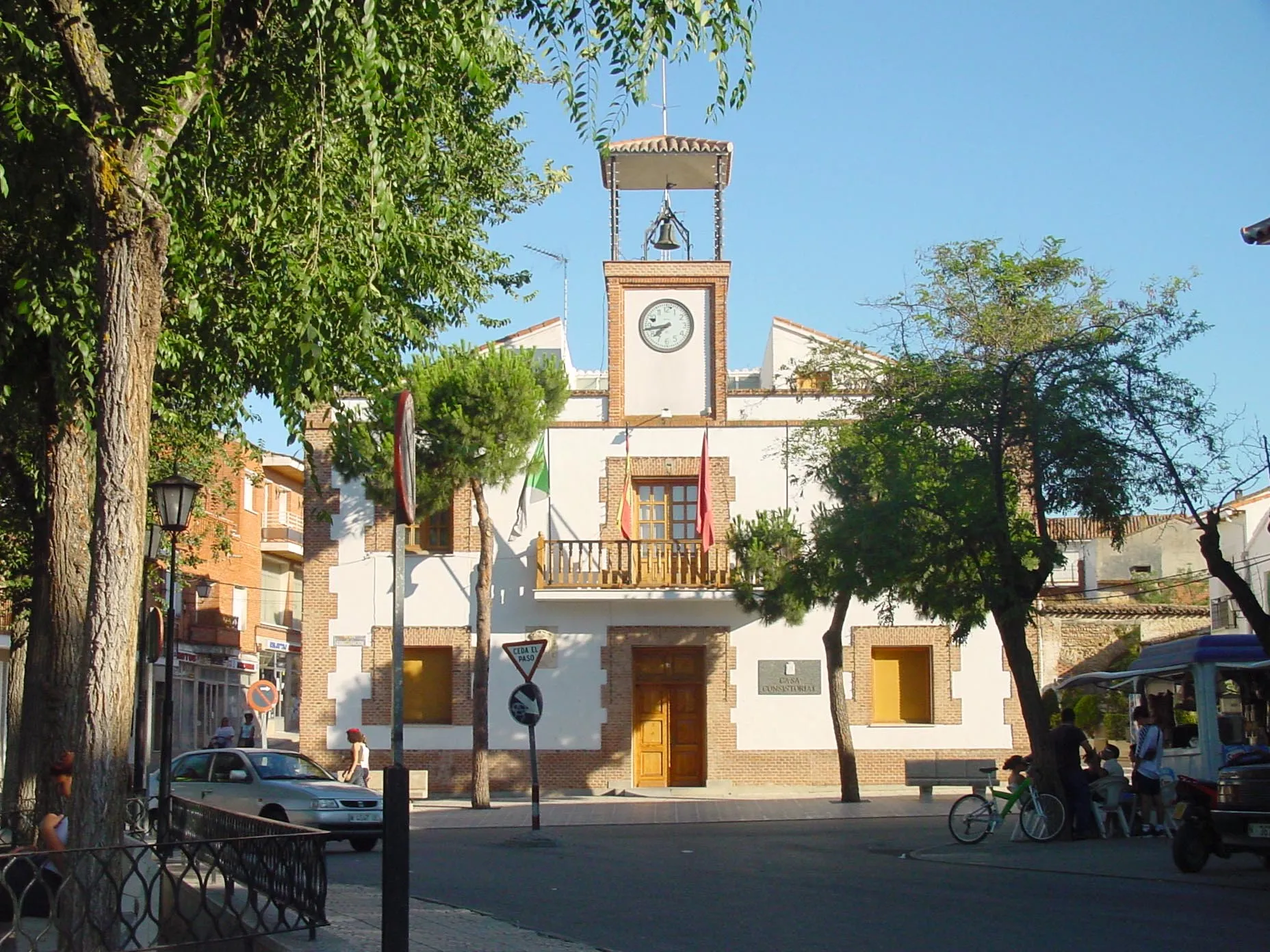 Photo showing: Ayuntamiento de El Álamo.