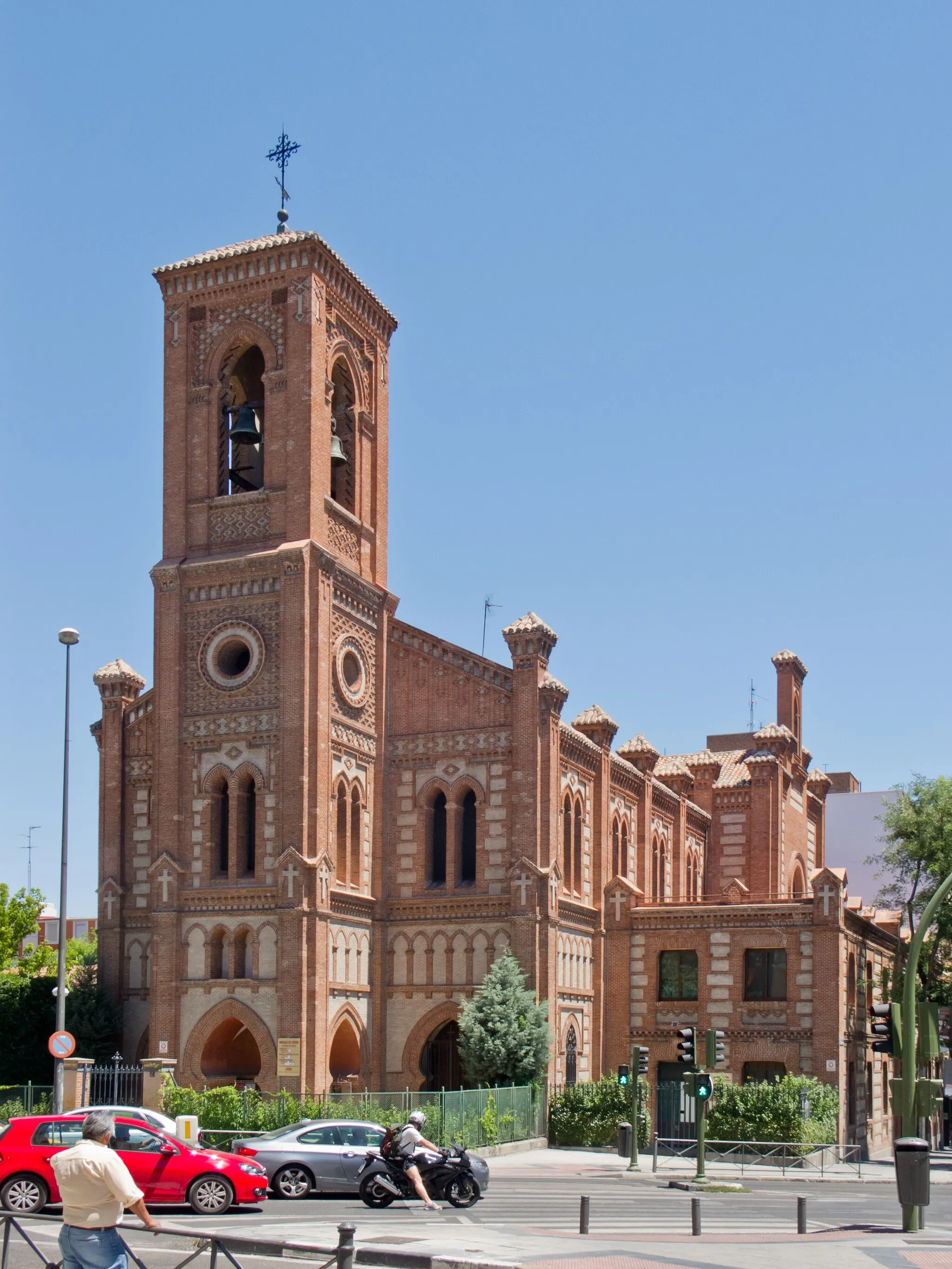 Photo showing: St. Cristina Church in Madrid.