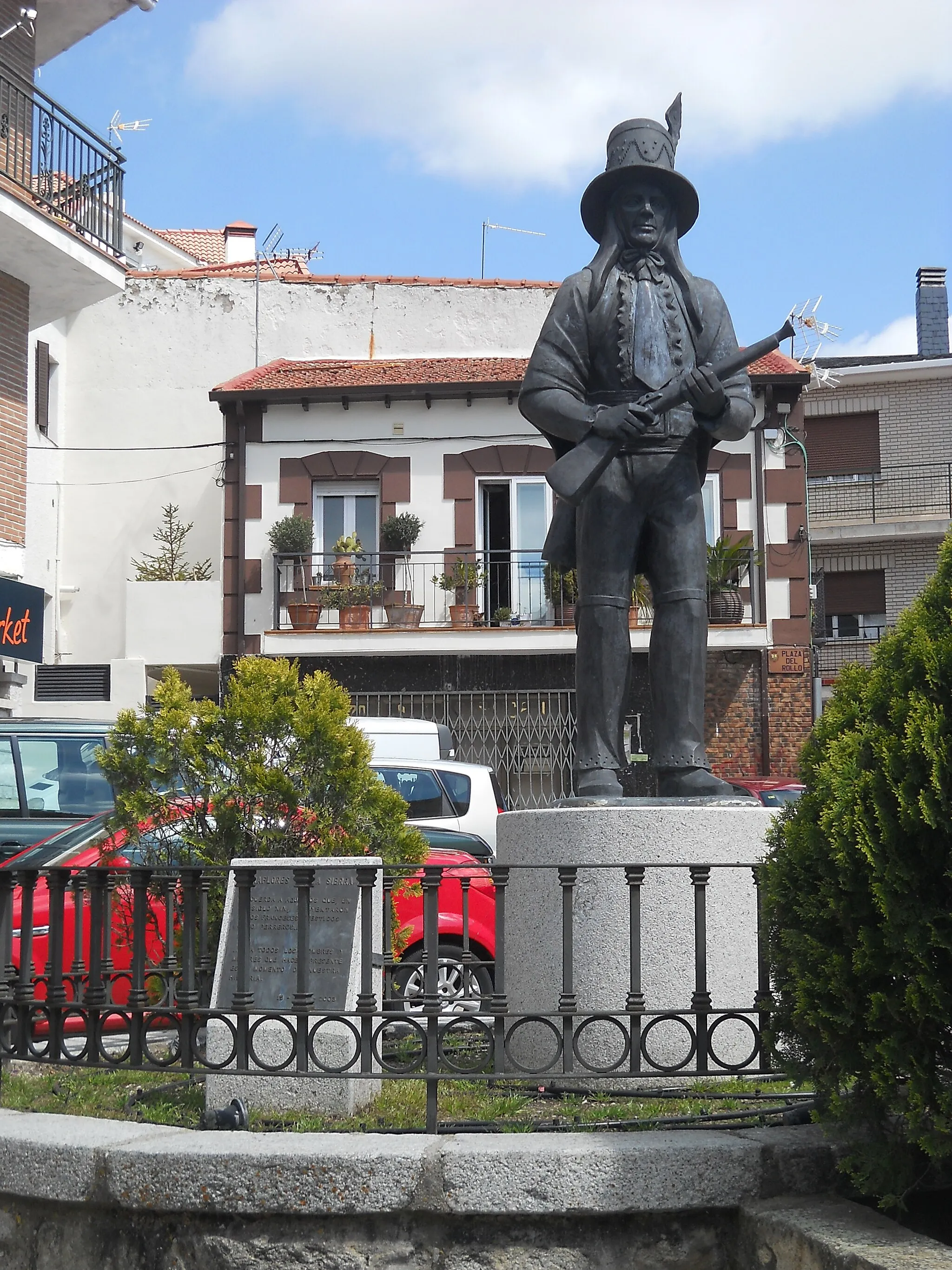 Photo showing: Monumento al "Perrero", Miraflores de la Sierra, Madrid, Spagna. Opera di Ana Hernando