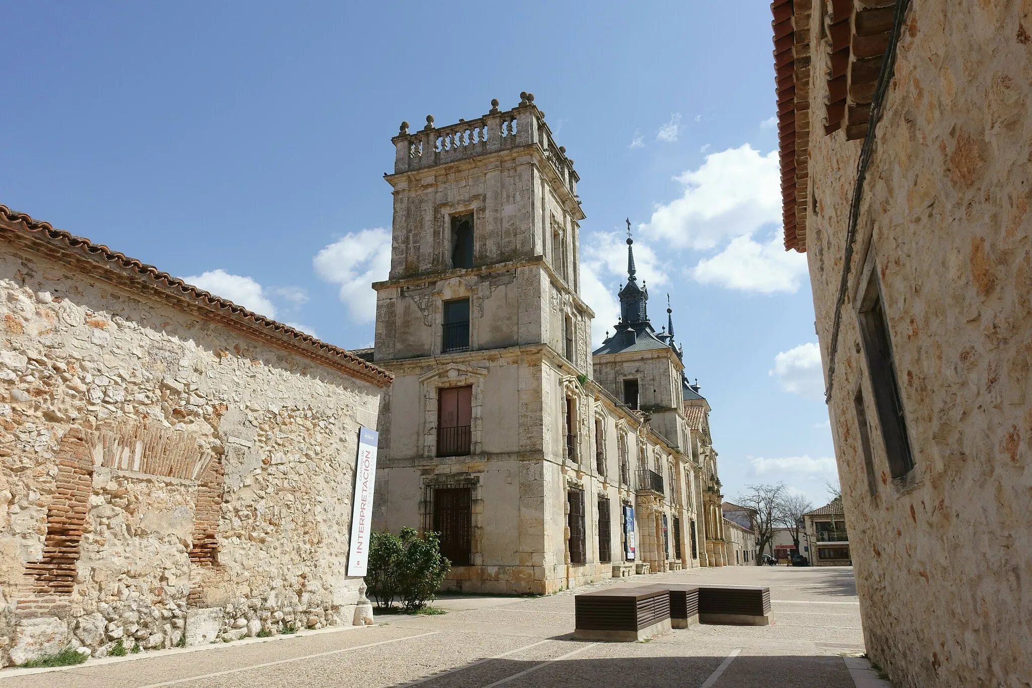 Photo showing: Vista del Palacio de Goyeneche desde la calle del Palacio, Nuevo Baztán (Madrid, España).