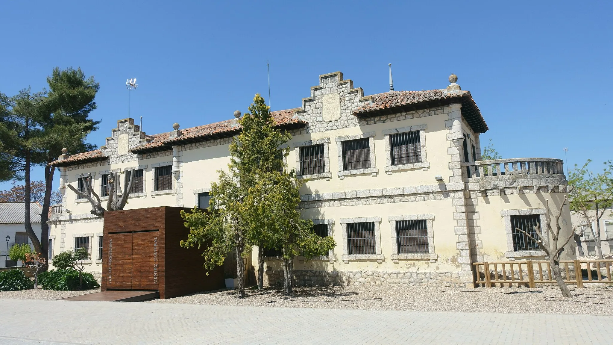 Photo showing: Centro Cultural Luis de Requesens, Villarejo de Salvanés (Madrid, España).