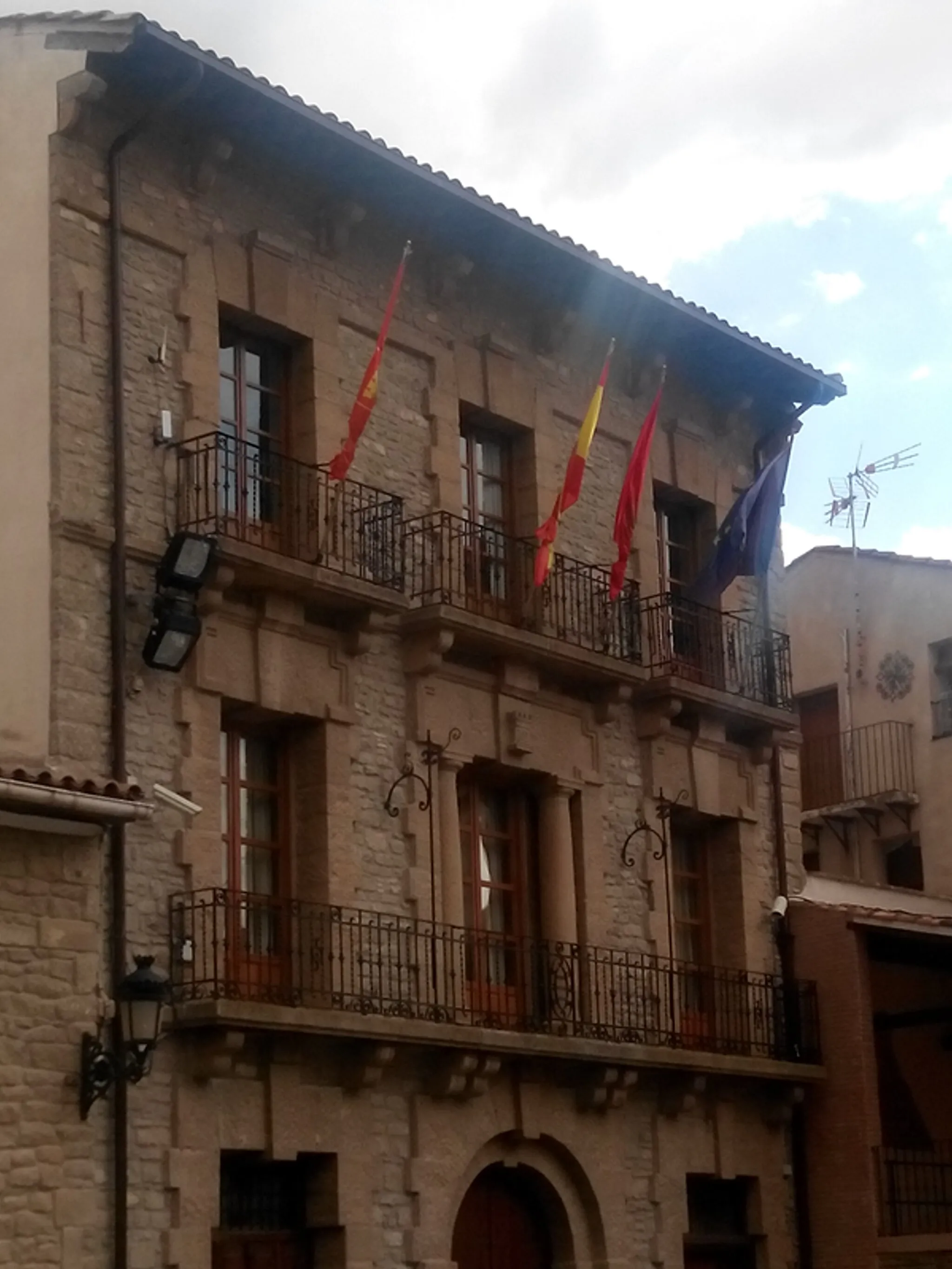 Photo showing: Fachada del ayuntamiento de Carcastillo