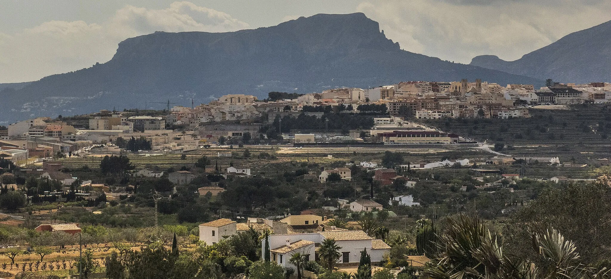 Photo showing: Panoràmica de Benissa -Marina Alta-. Foto feta des de la Vallada Verda.