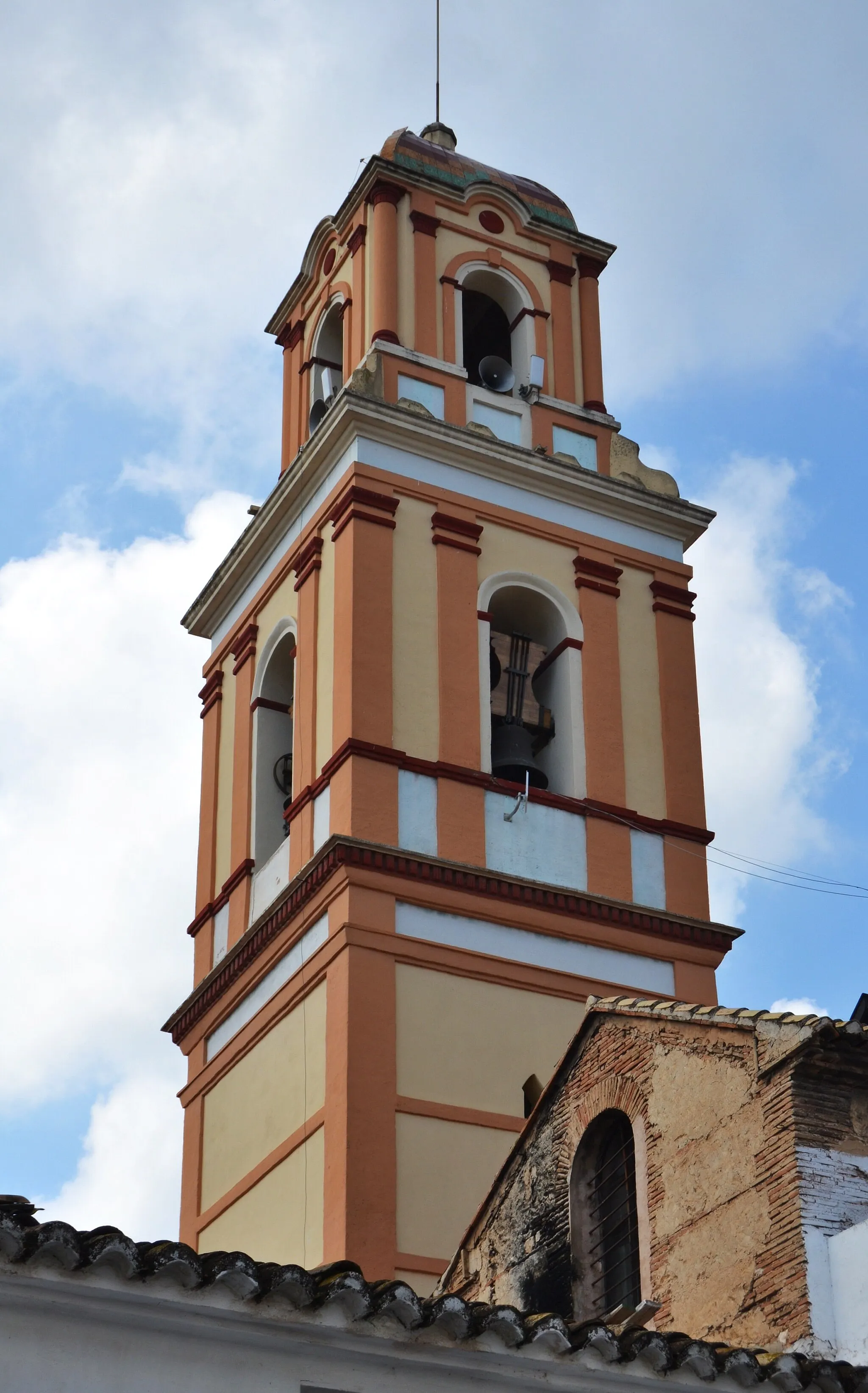 Photo showing: Campanar de l'església de sant Antoni Abat de Favara.