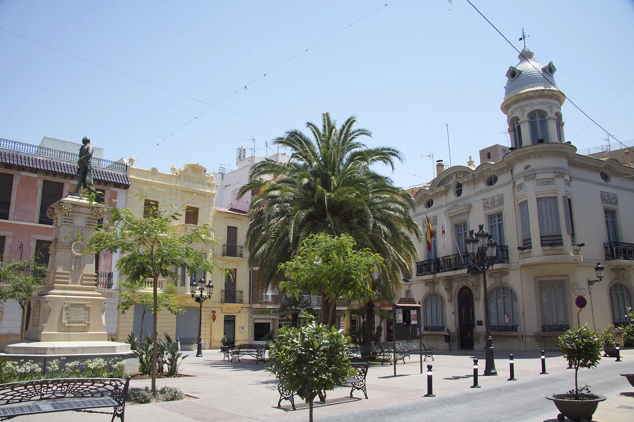 Photo showing: Plaza de España, Novelda, Alicante