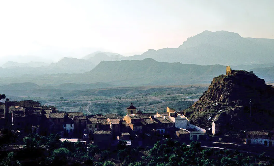 Photo showing: Te village and its surroundings. Tibi, Alicante, Land of Valencia, Spain