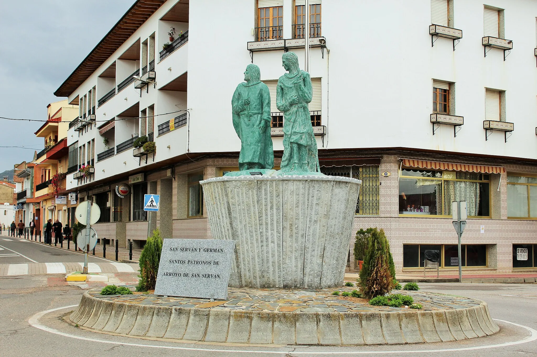 Photo showing: Santos Serván y German, patronos del pueblo