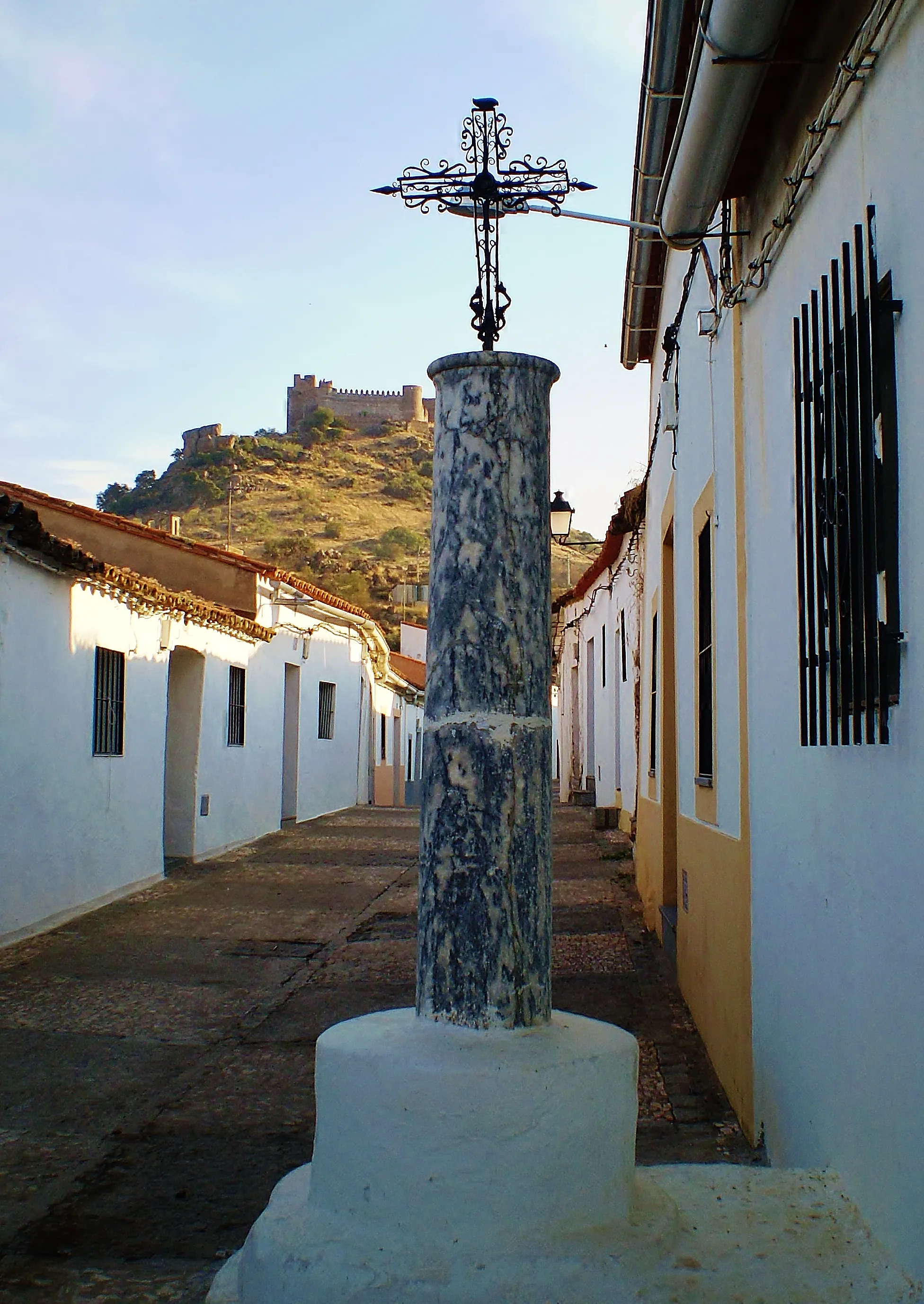 Photo showing: Cruz de Burguillos del Cerro