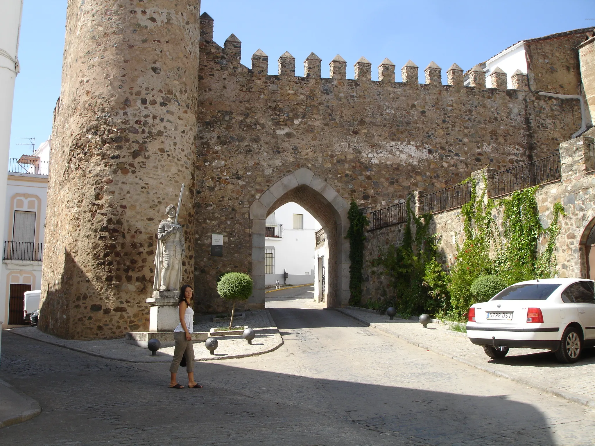 Photo showing: Jerez de los Caballeros town wall