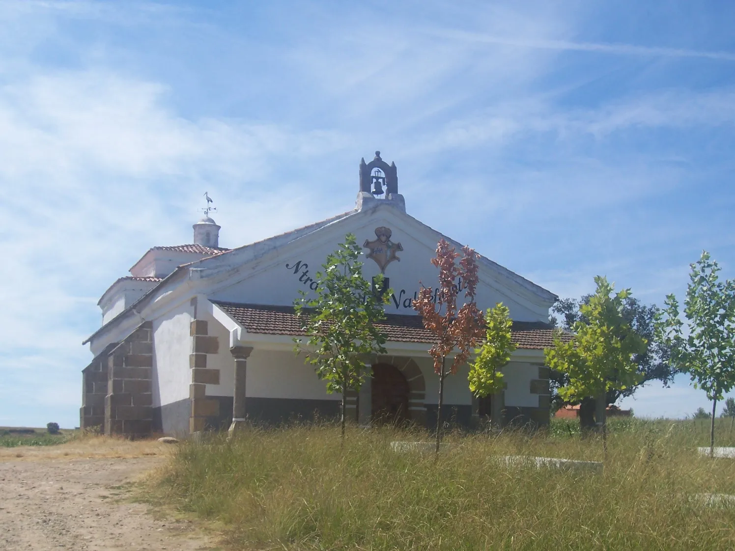 Photo showing: Ermita de Nuestra Señora de Valdefuentes, en Montehermoso, Cáceres, España (2007)