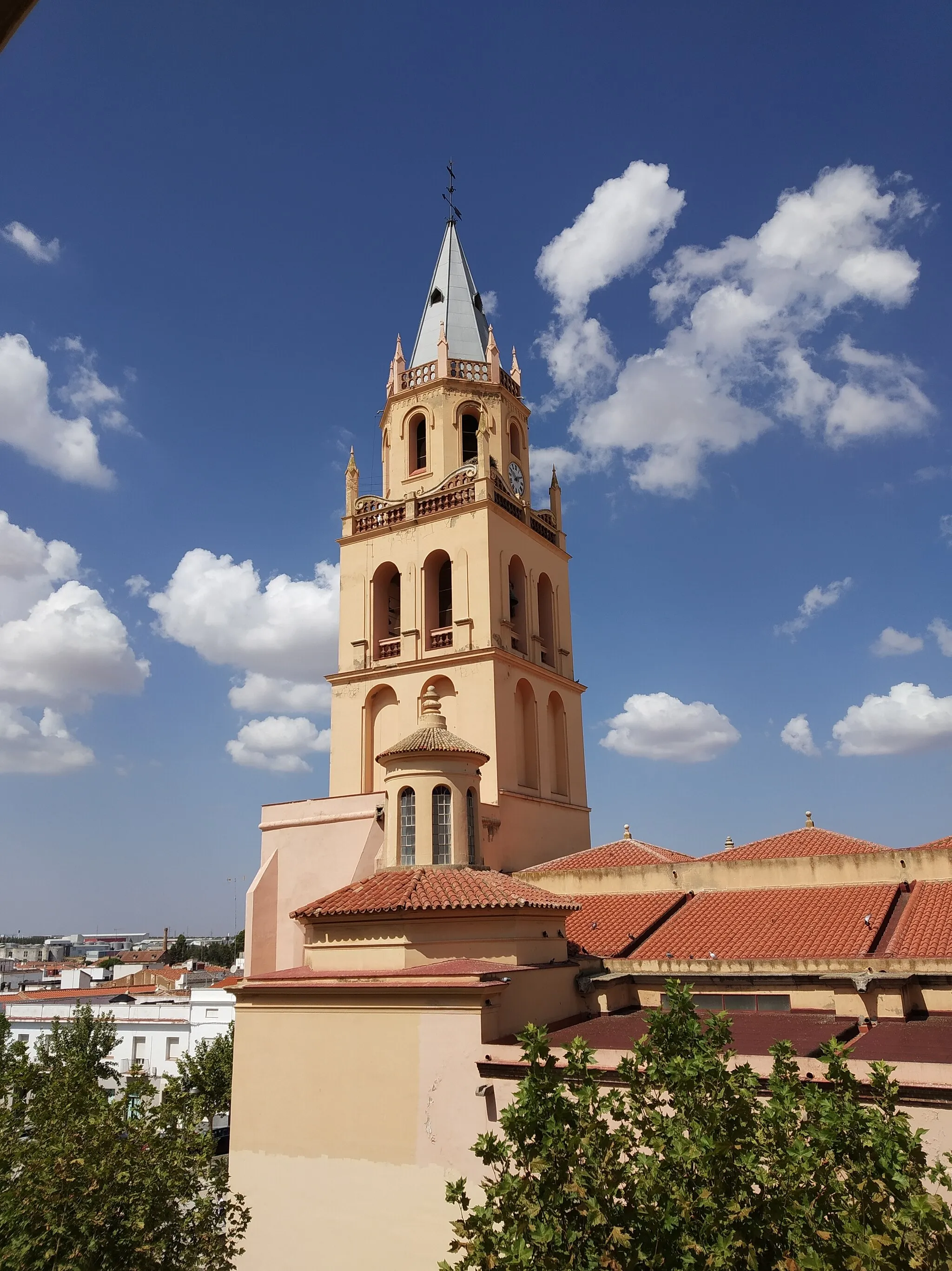 Photo showing: Parroquia de Santa Maria del Valle de Villafranca de los Barros