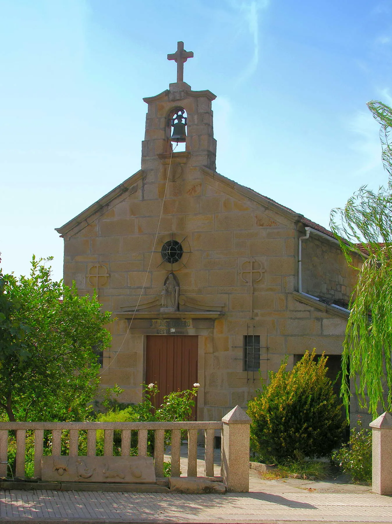 Photo showing: Capela de San Xosé Obreiro en Oeste, Catoira, Galicia