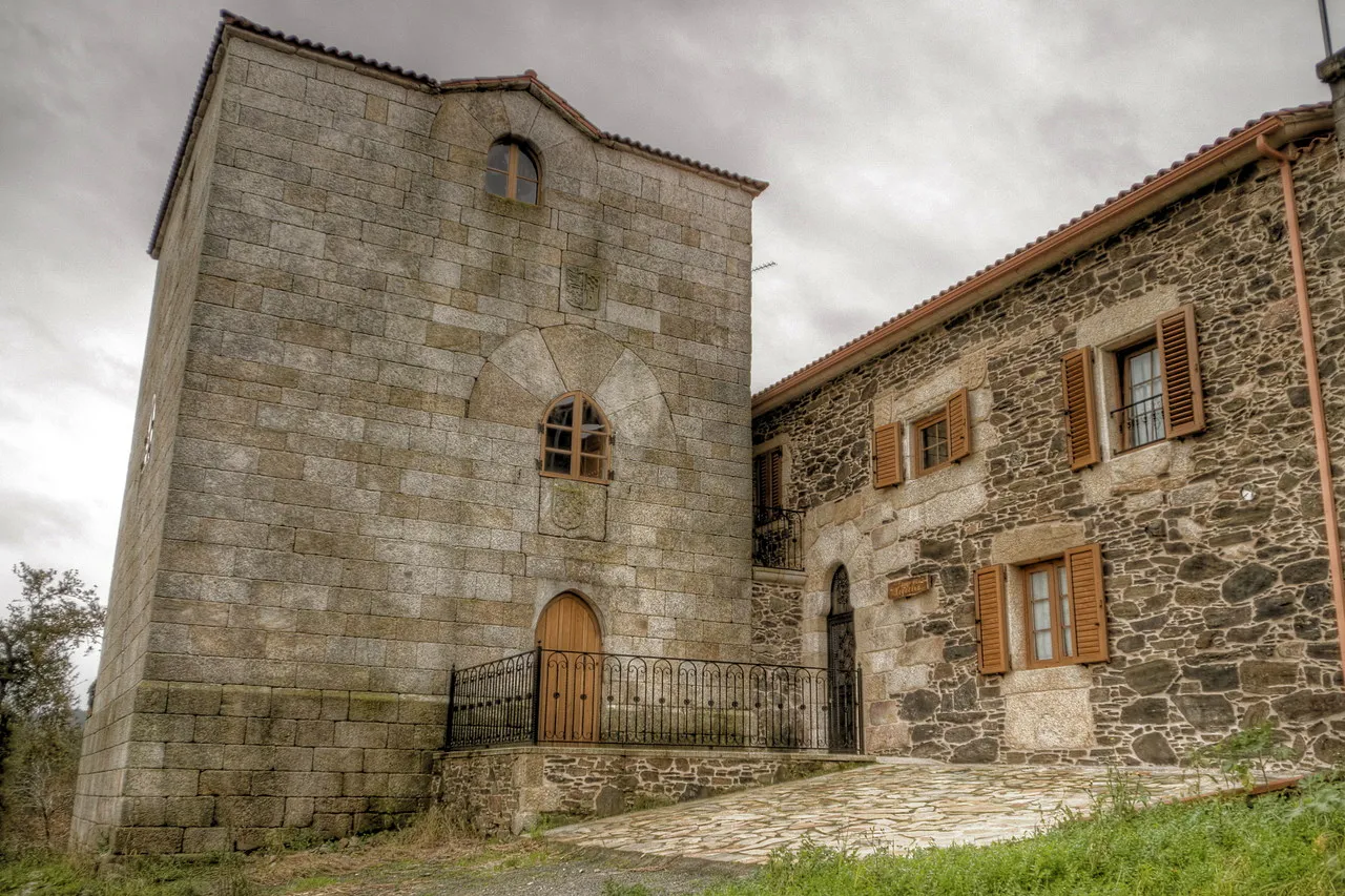 Photo showing: Torres de Nogueira, San Roque, Coristanco