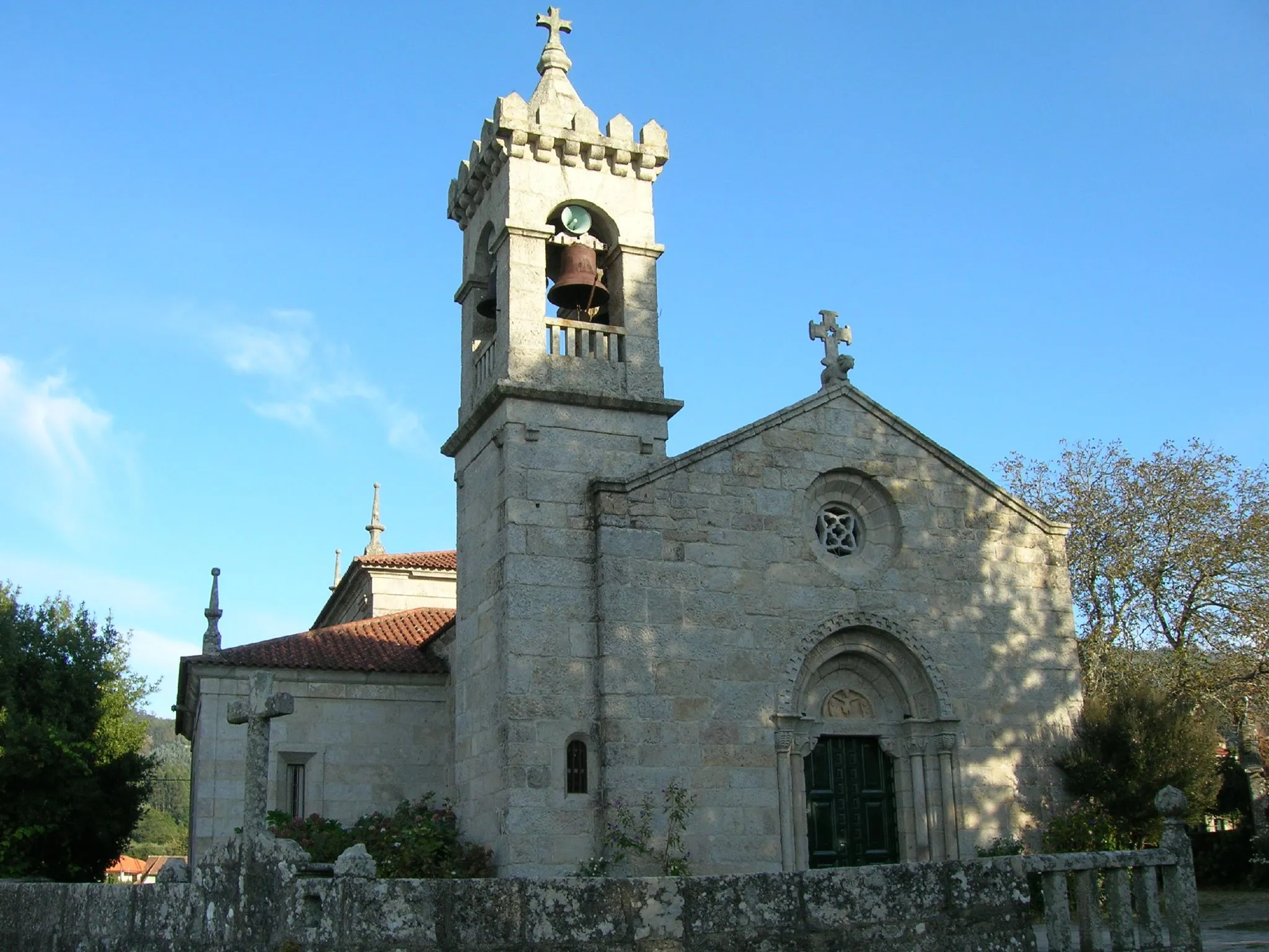 Photo showing: Iglesia de San Miguel de Peitieiros - Gondomar (Pontevedra)
