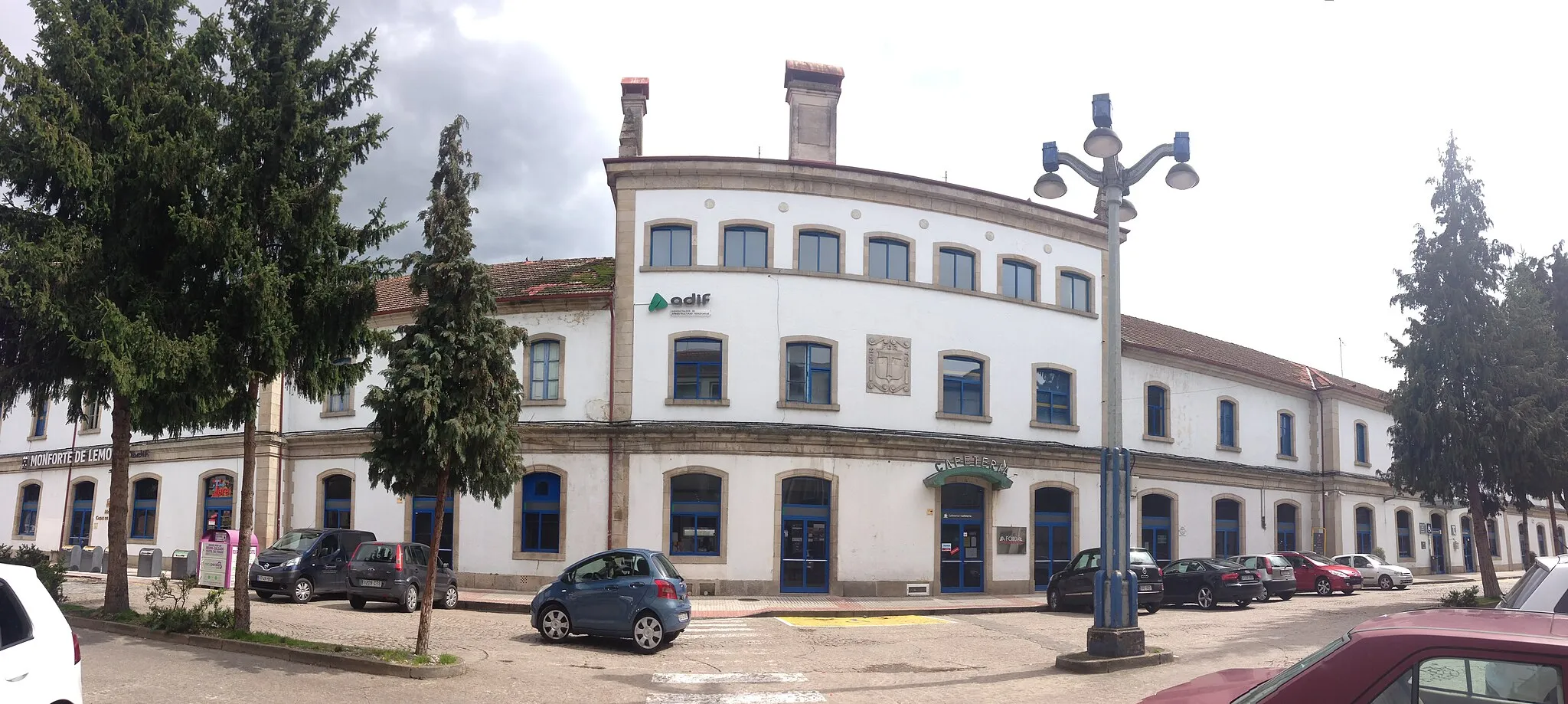 Photo showing: Panorámica da estación de Monforte de Lemos.