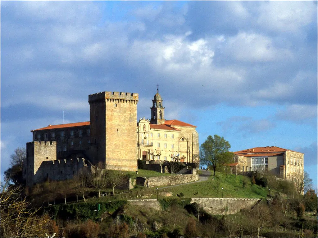 Photo showing: Castelo de Monforte; San Vicente do Pino