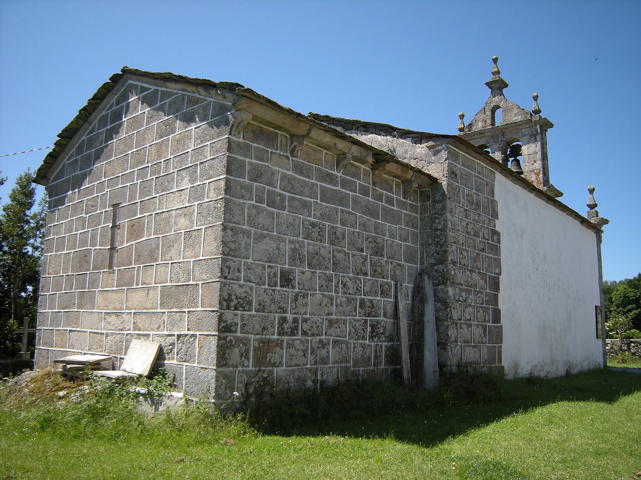 Photo showing: Iglesia de San Miguel de Randulfe
