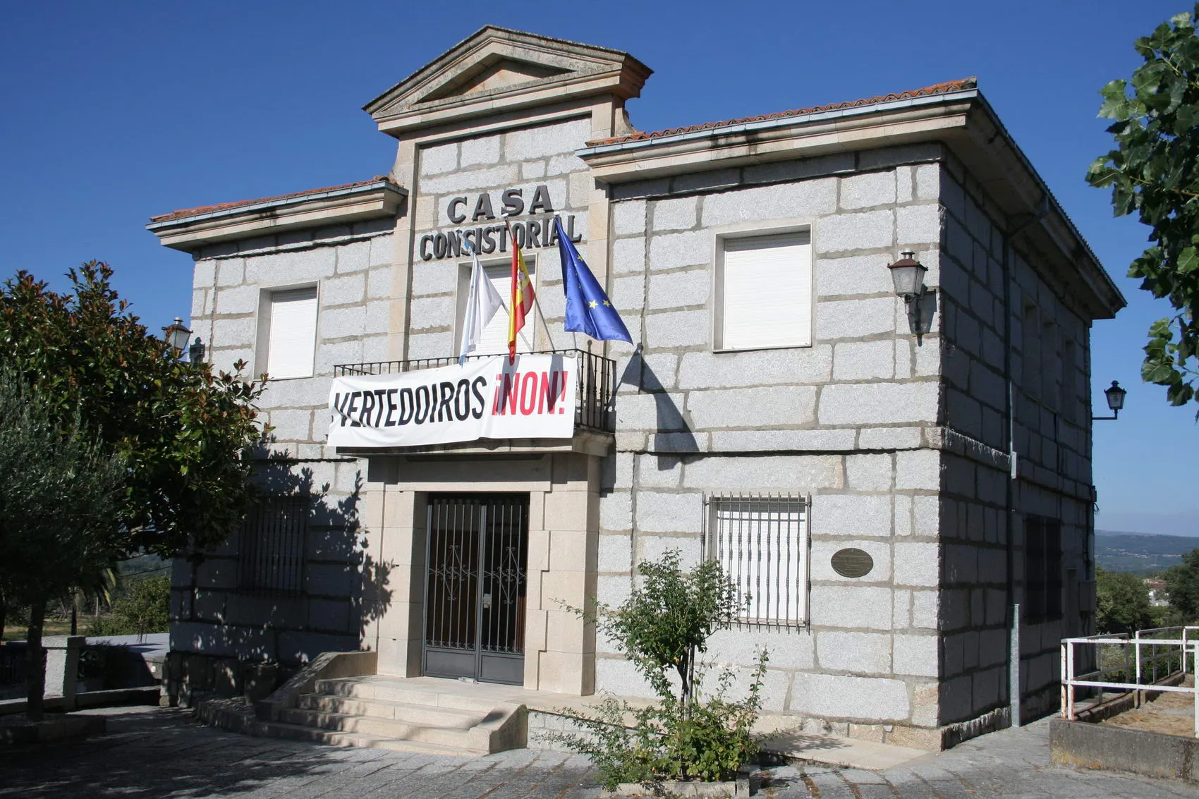 Photo showing: Town Hall in Taboadela (Spain)