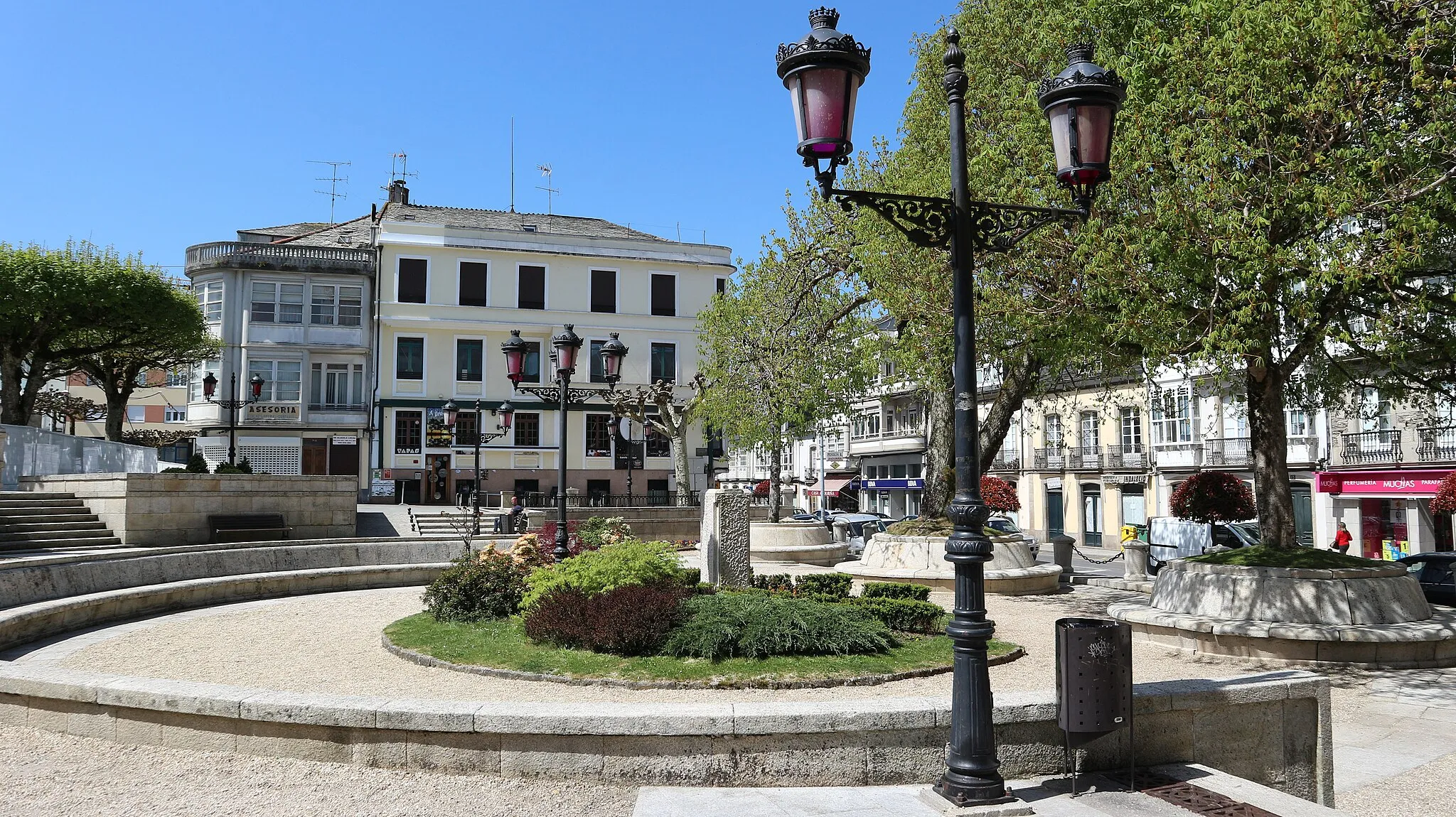 Photo showing: Praza da Constitución. Vilalba.