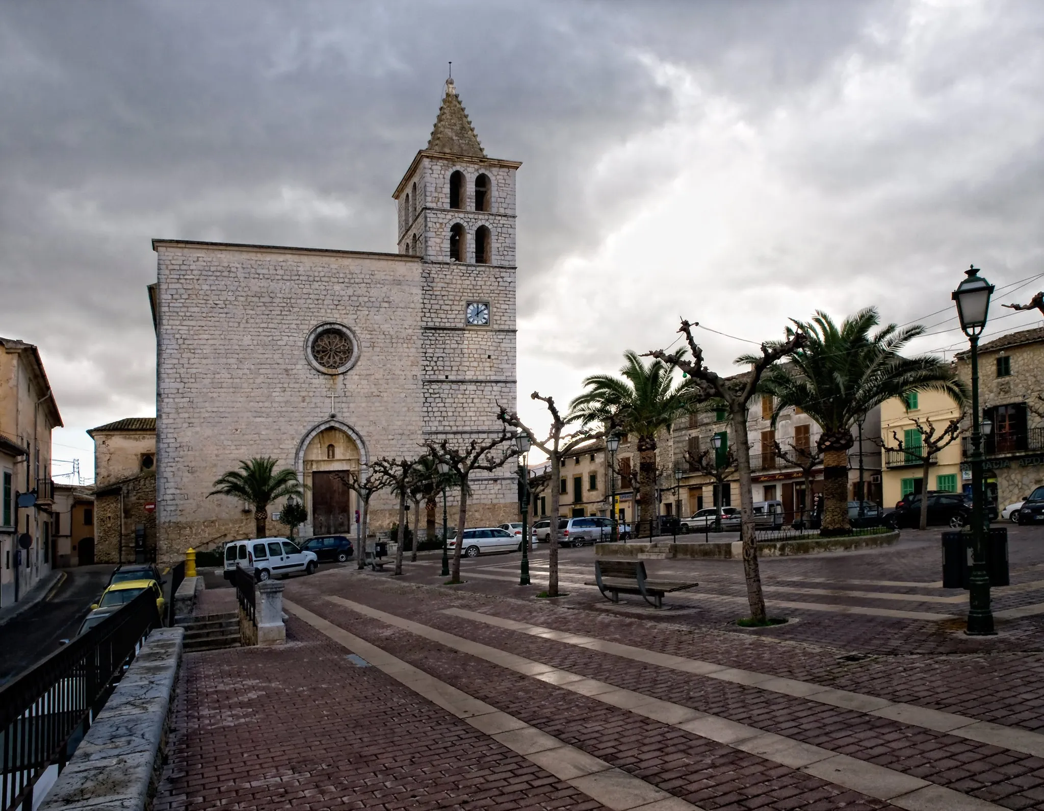 Photo showing: Campanet church (Mallorca)