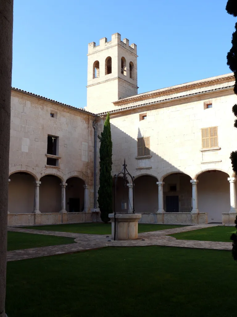 Photo showing: Sant Domingo's cloister, Inca(Mallorca)