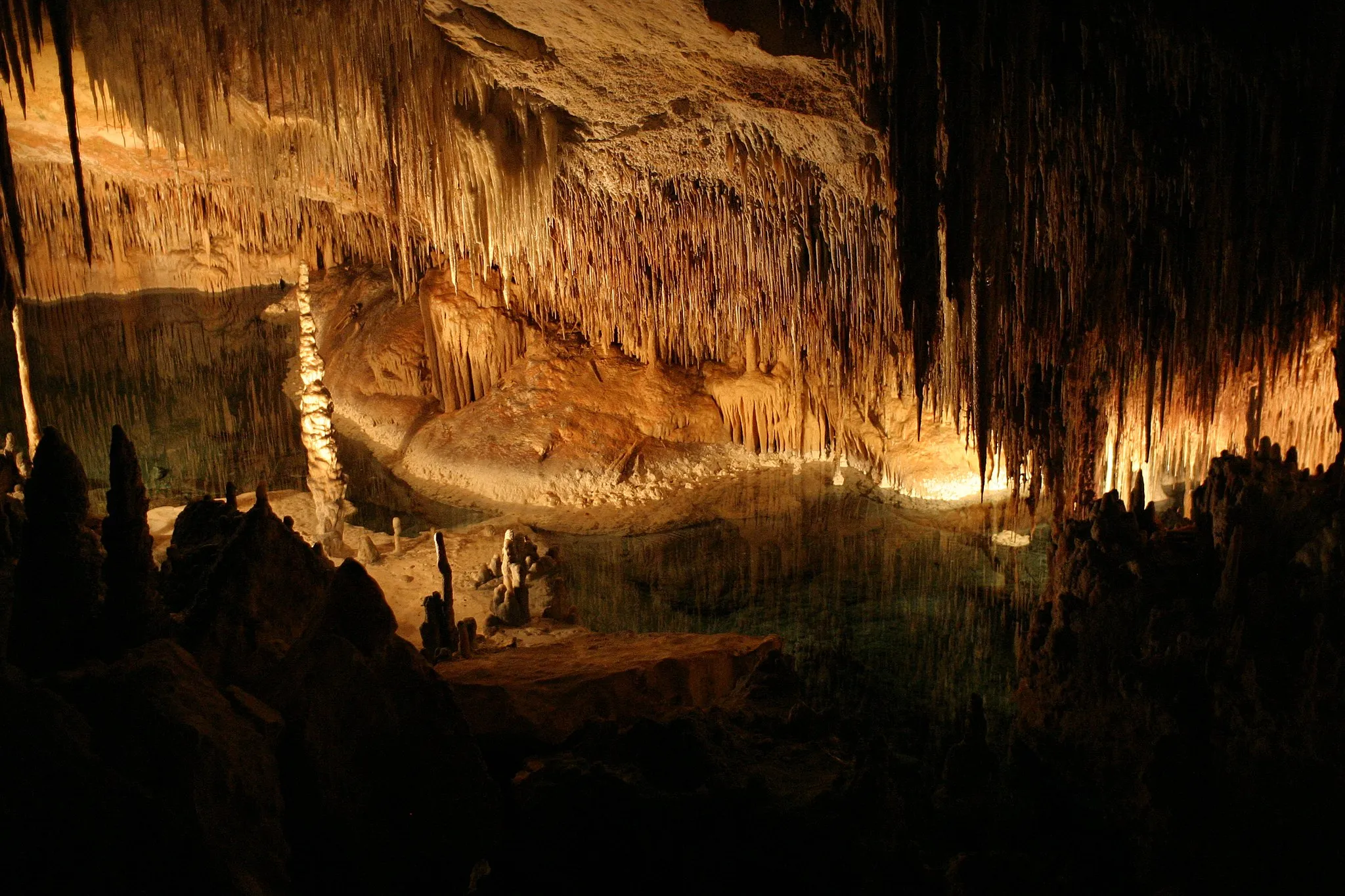 Photo showing: View of Cuevas del Drach, in Porto Cristo, Manacor, Mallorca, Spain.