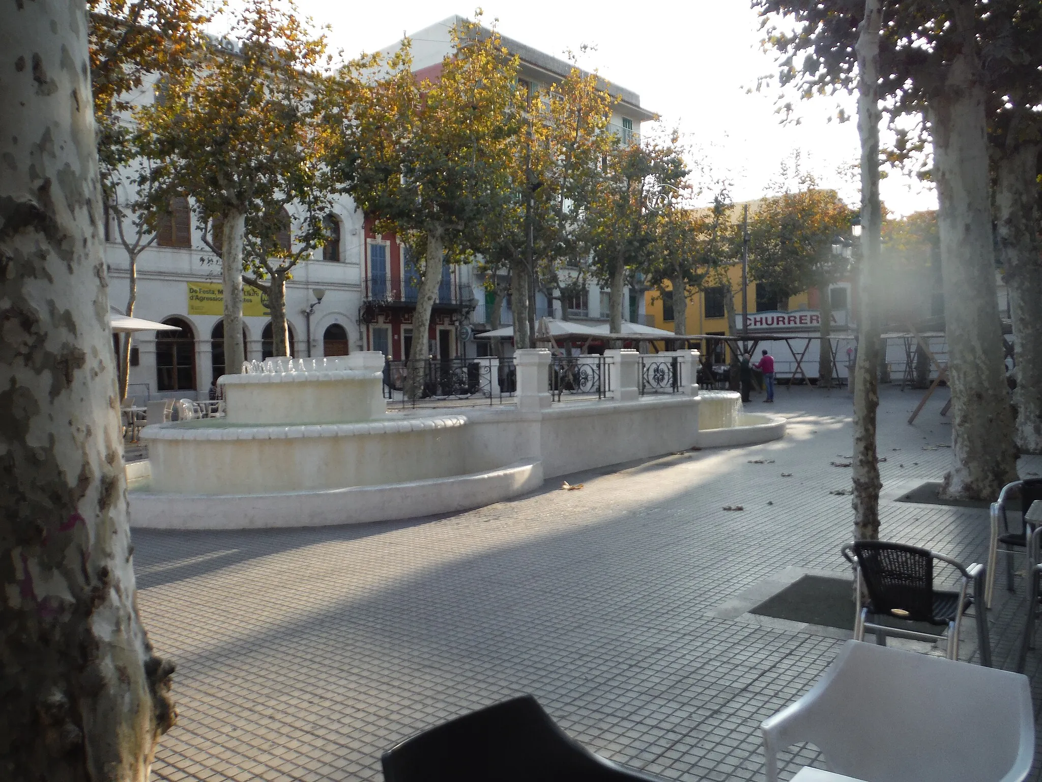 Photo showing: Placa Major in Sa Pobla, Mallorca, Spain