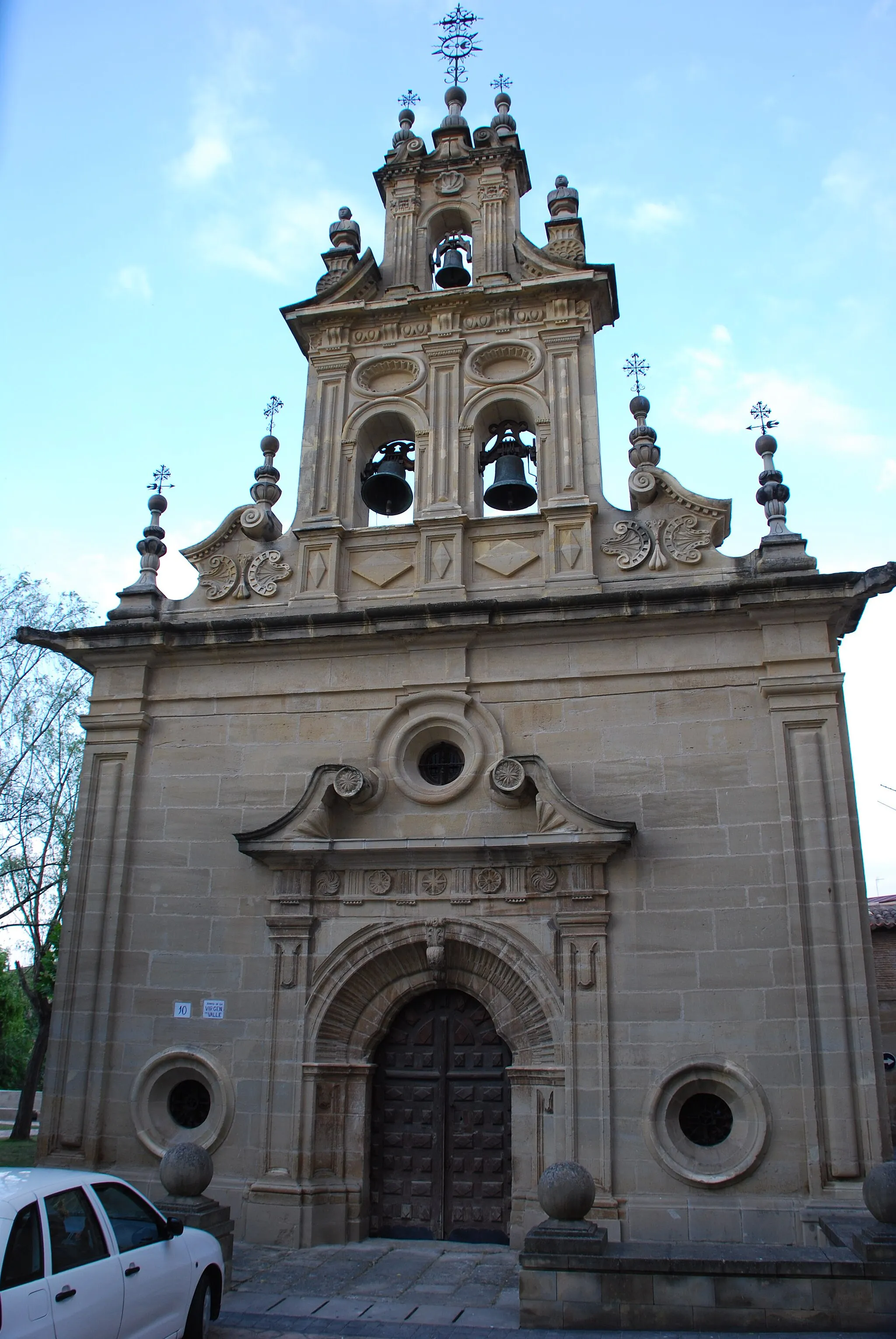 Photo showing: Ermita de la Virgen del Valle en Cenicero (La Rioja)