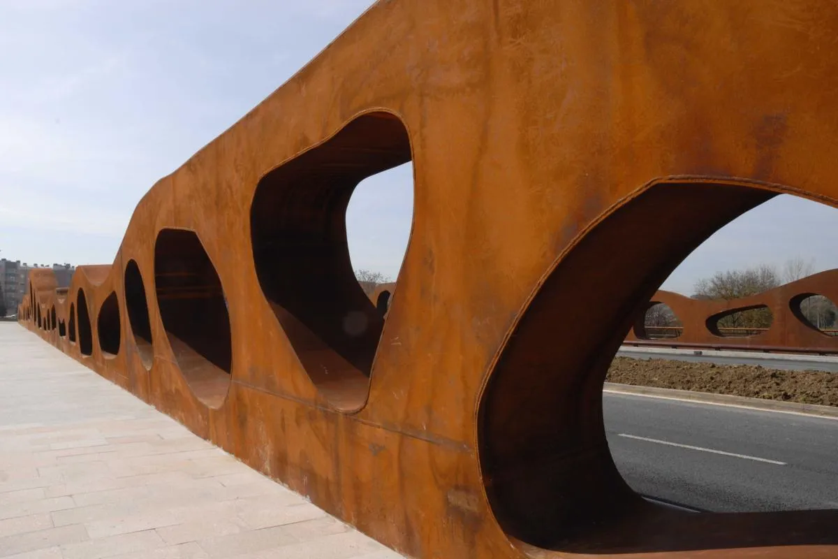 Photo showing: View of Abetxuko Bridge in Vitoria