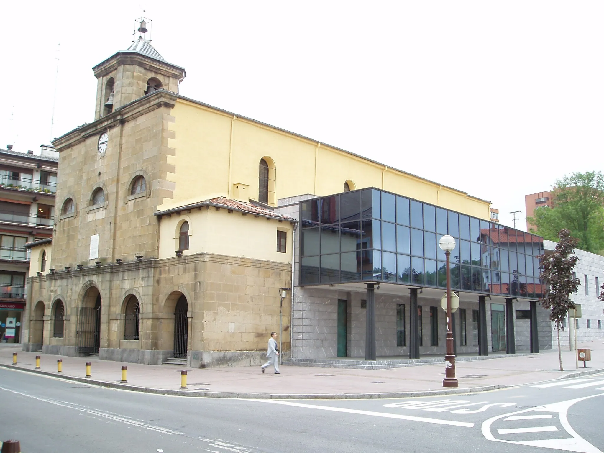 Photo showing: Iglesia San Pedro de w:Lasarte-Oria