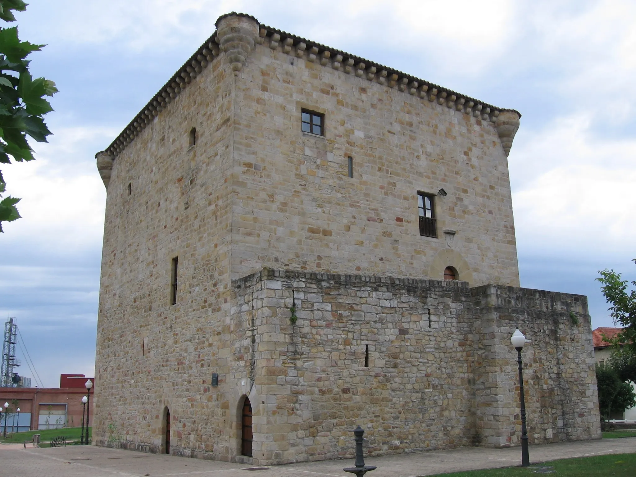 Photo showing: Torre de Zamudio