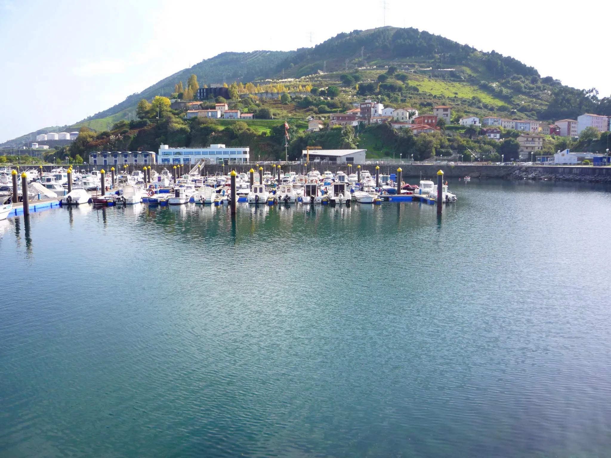 Photo showing: Puerto de Zierbena (Vizcaya)