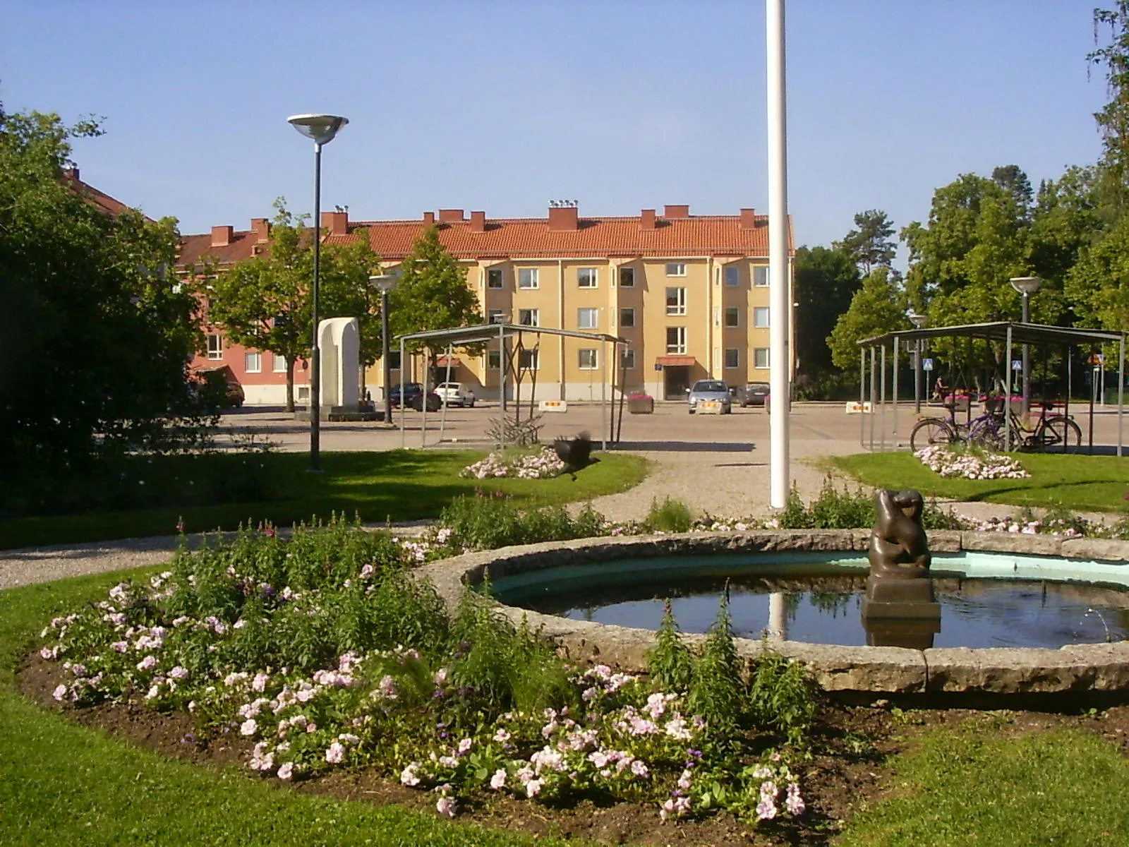 Photo showing: Sunday morning in central Kungsör