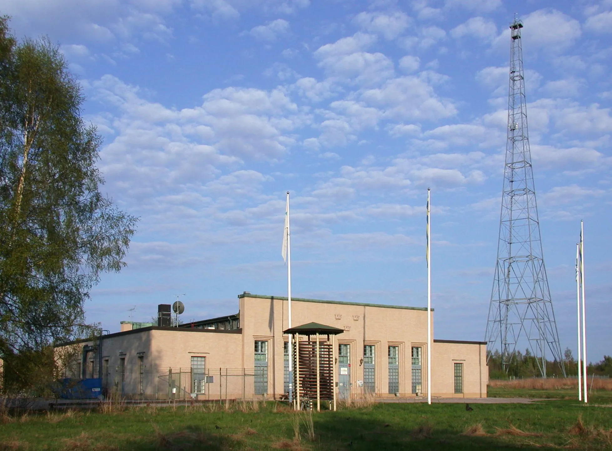 Photo showing: The old long wave radio station in Motala, Sweden.